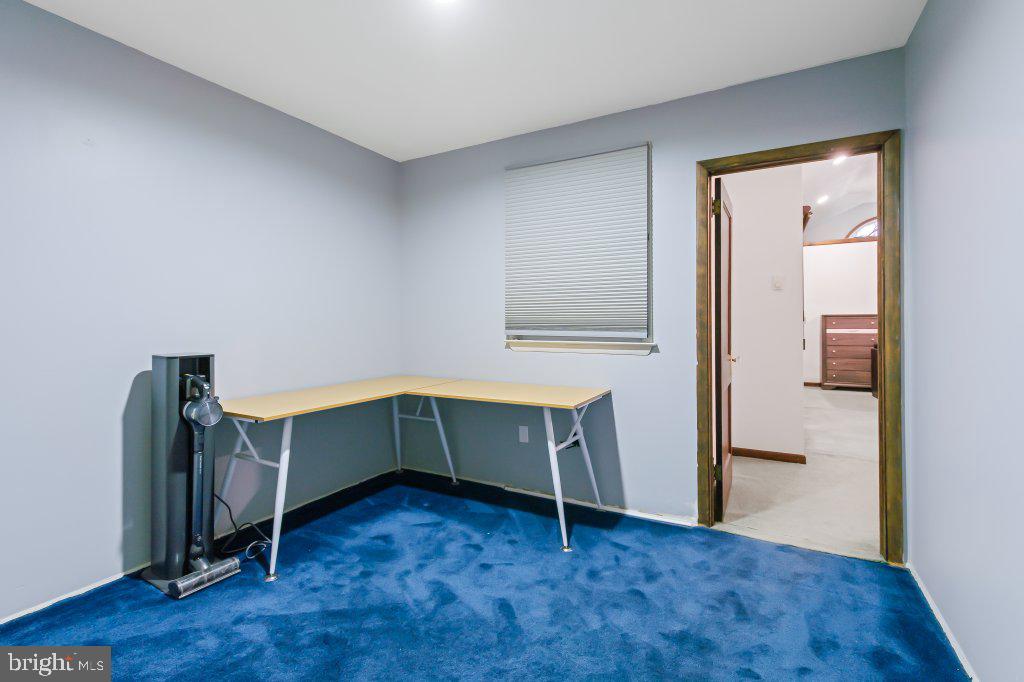 SALEM PARK - Residential