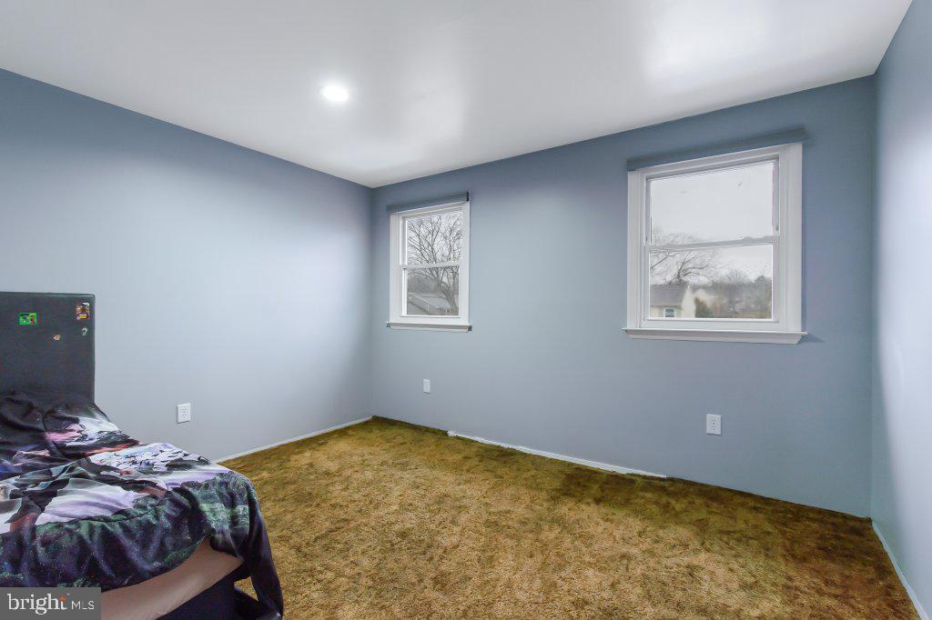 SALEM PARK - Residential