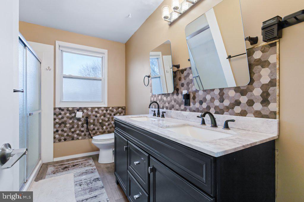 SALEM PARK - Residential