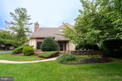 Townhouse For Sale - 23 Highgate Lane<br/> BLUE BELL, PA 19422