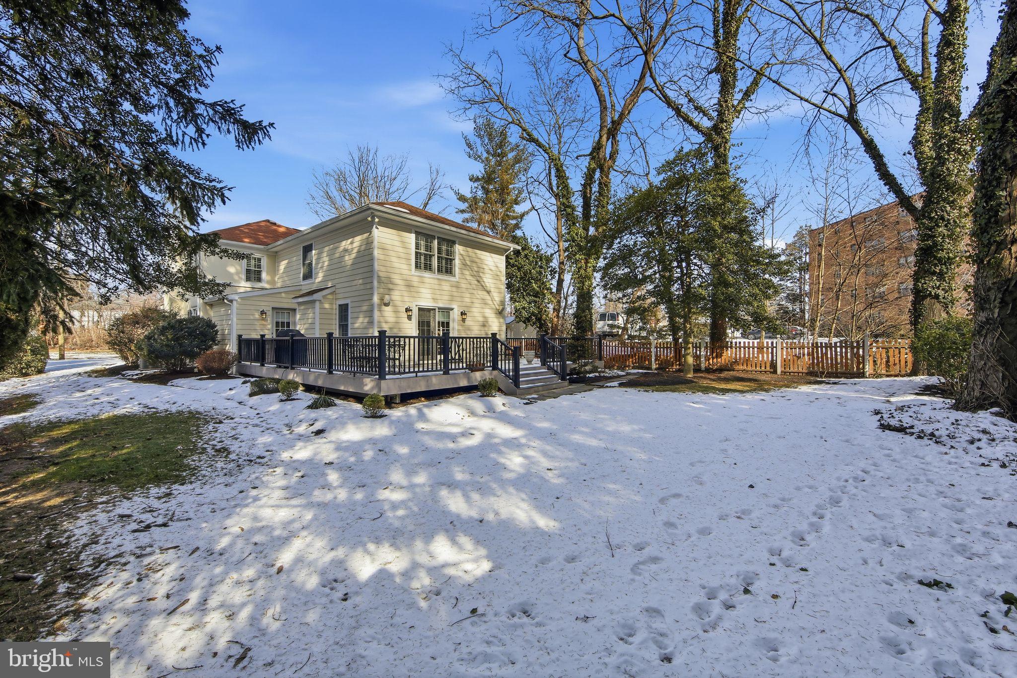 WYNNEWOOD - Residential