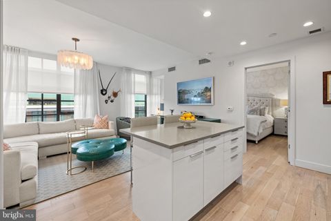 Condo For Sale - 45 Sutton Square #1110<br/> WASHINGTON, DC 20024