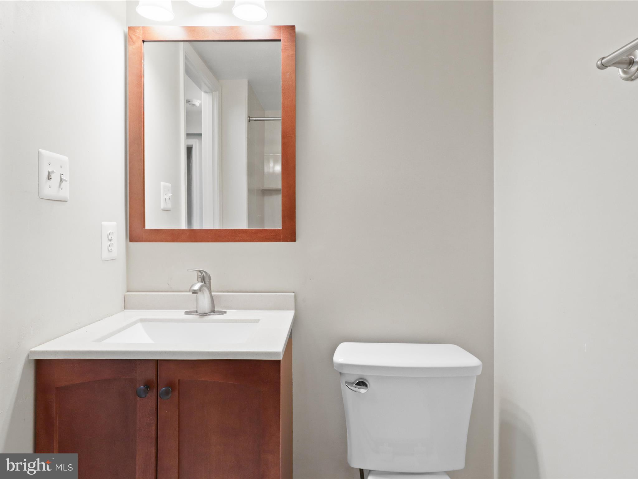 DUNN LORING HIGHLANDS - Residential Lease