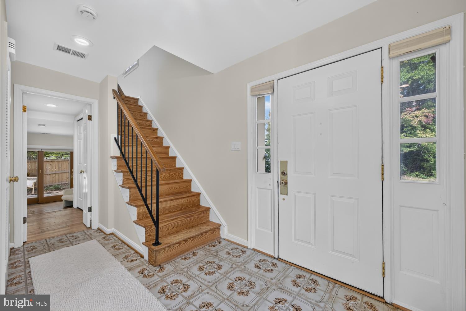 5156 WOODMIRE LANE