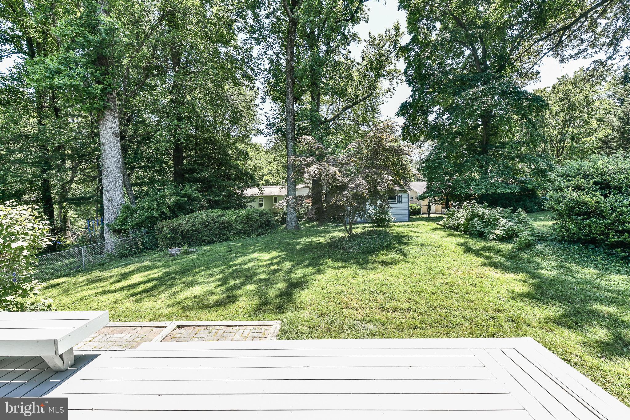 VIENNA WOODS - Residential Lease