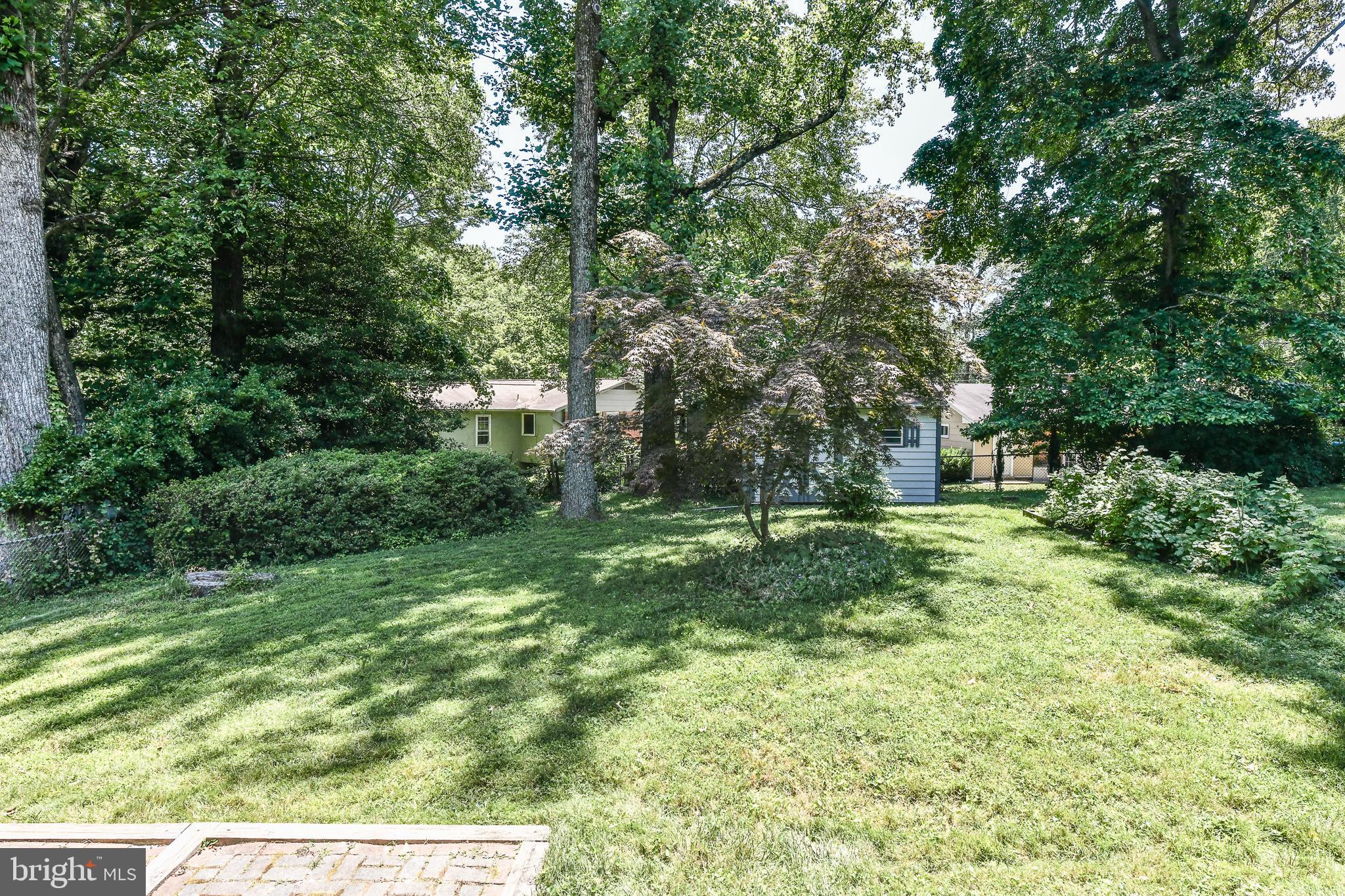 VIENNA WOODS - Residential Lease