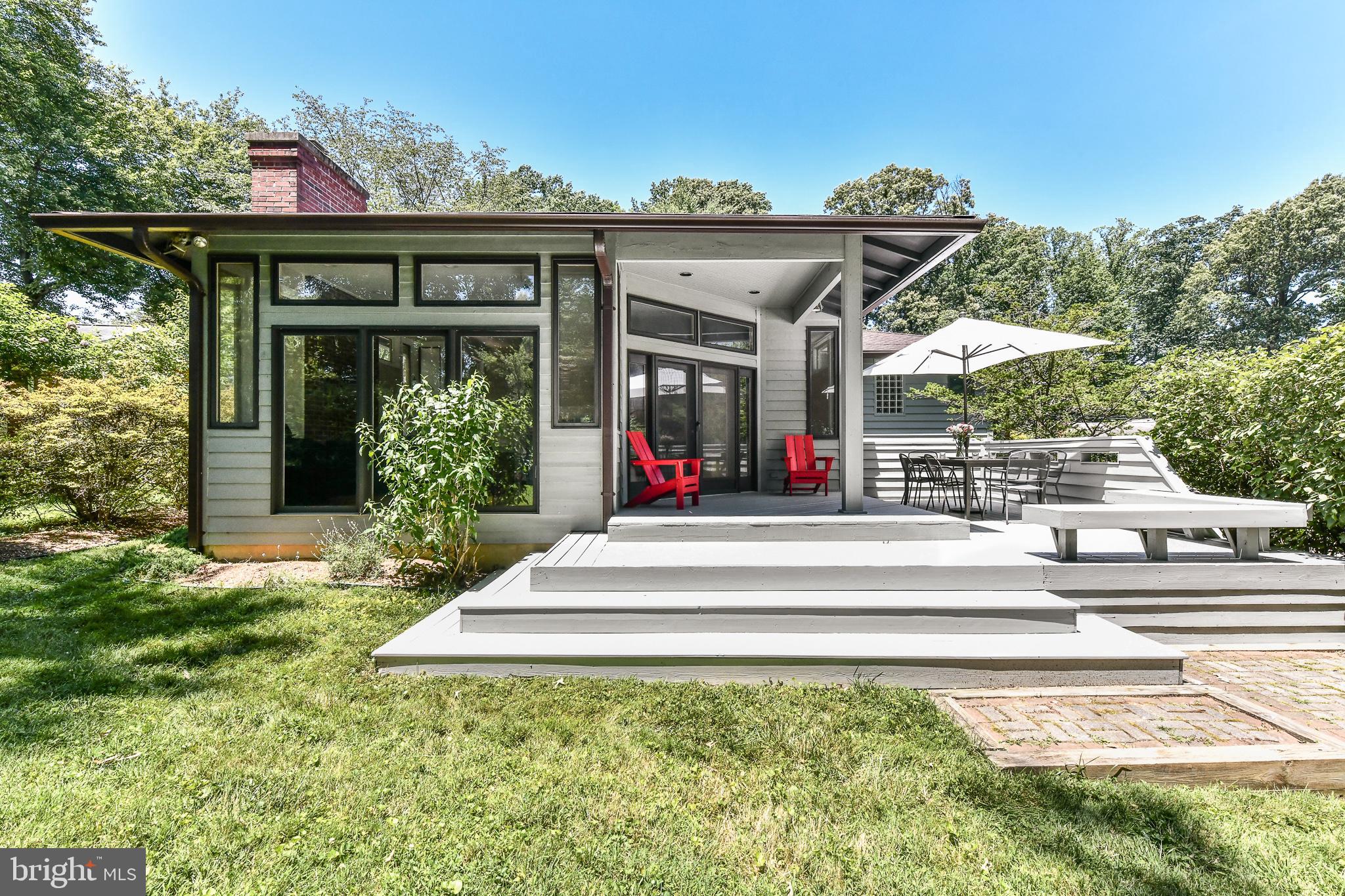 VIENNA WOODS - Residential Lease