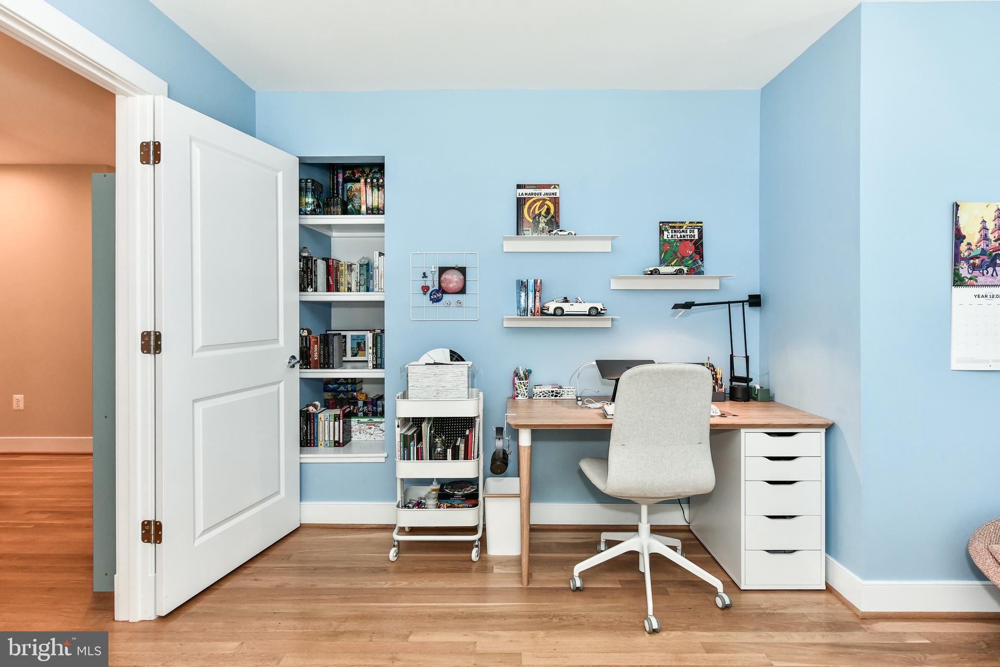 VIENNA WOODS - Residential Lease