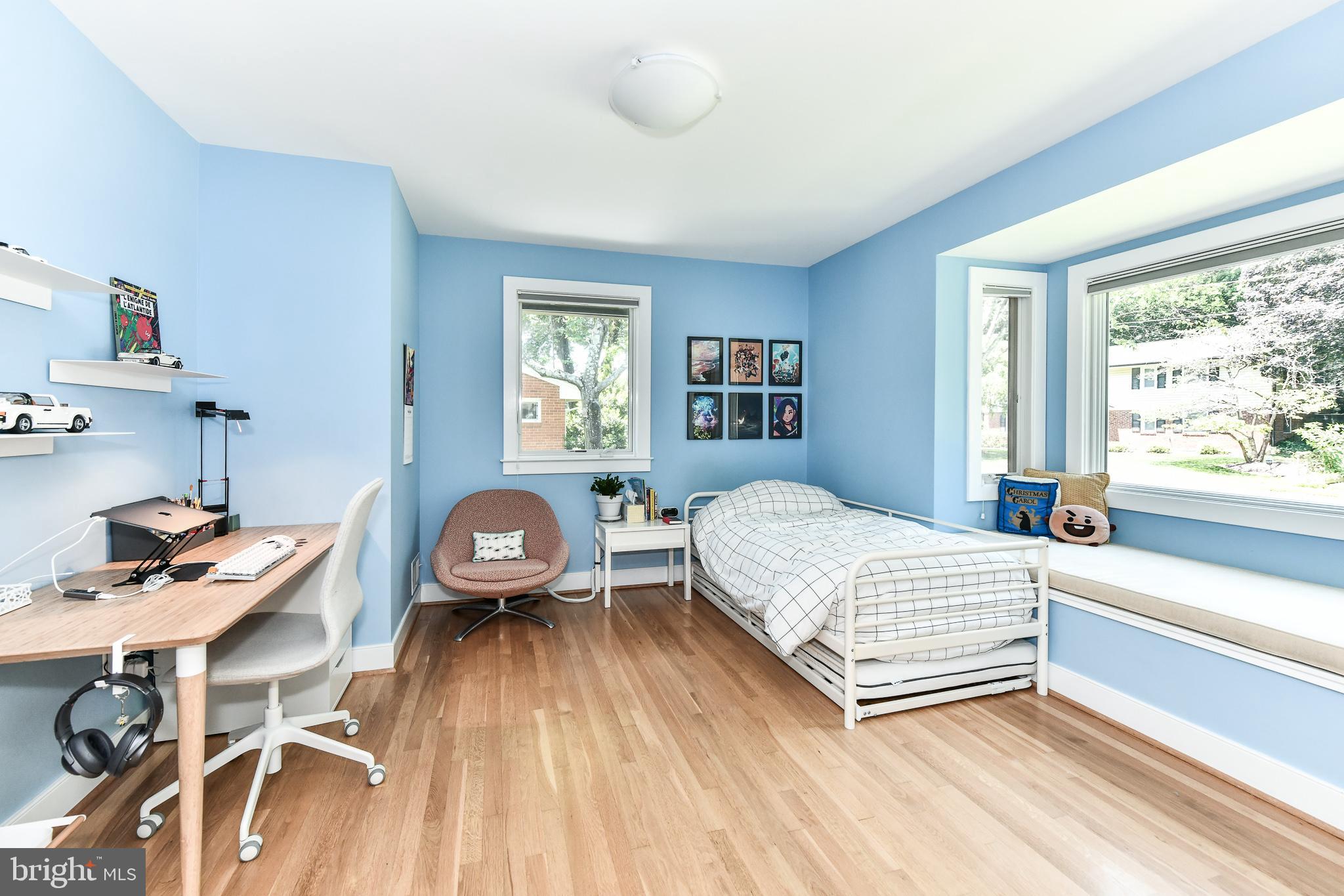 VIENNA WOODS - Residential Lease