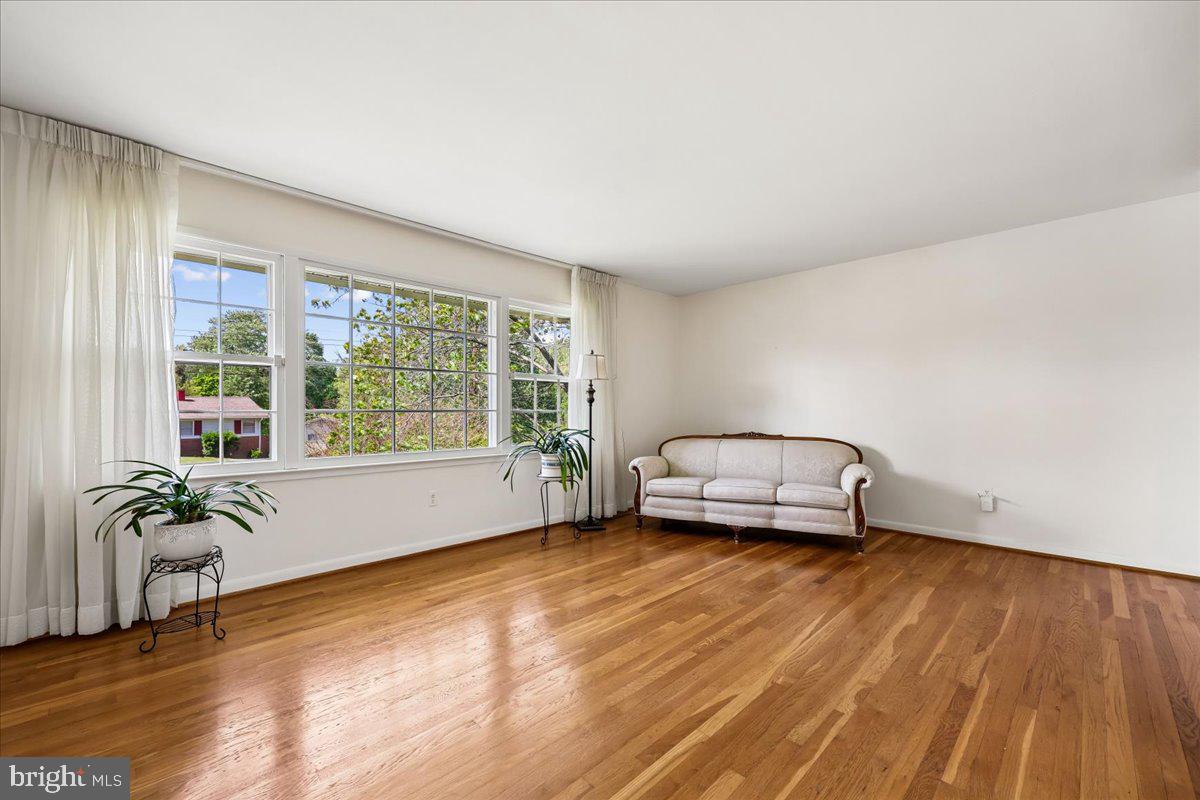 PAINT BRANCH ESTATES - Residential