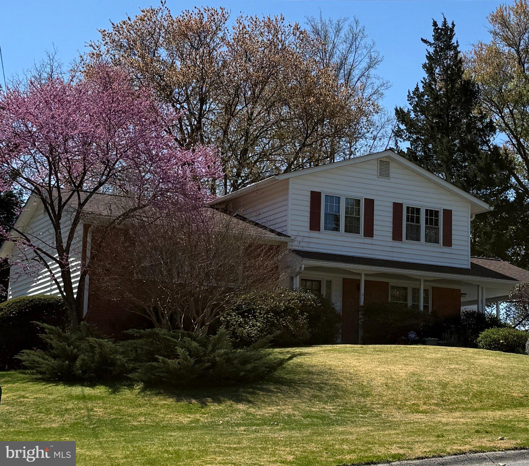 PAINT BRANCH ESTATES - Residential