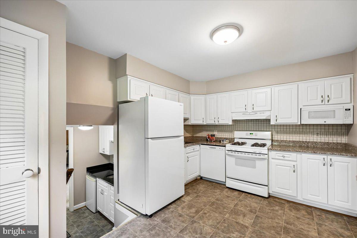 1421 MORNINGSIDE DRIVE