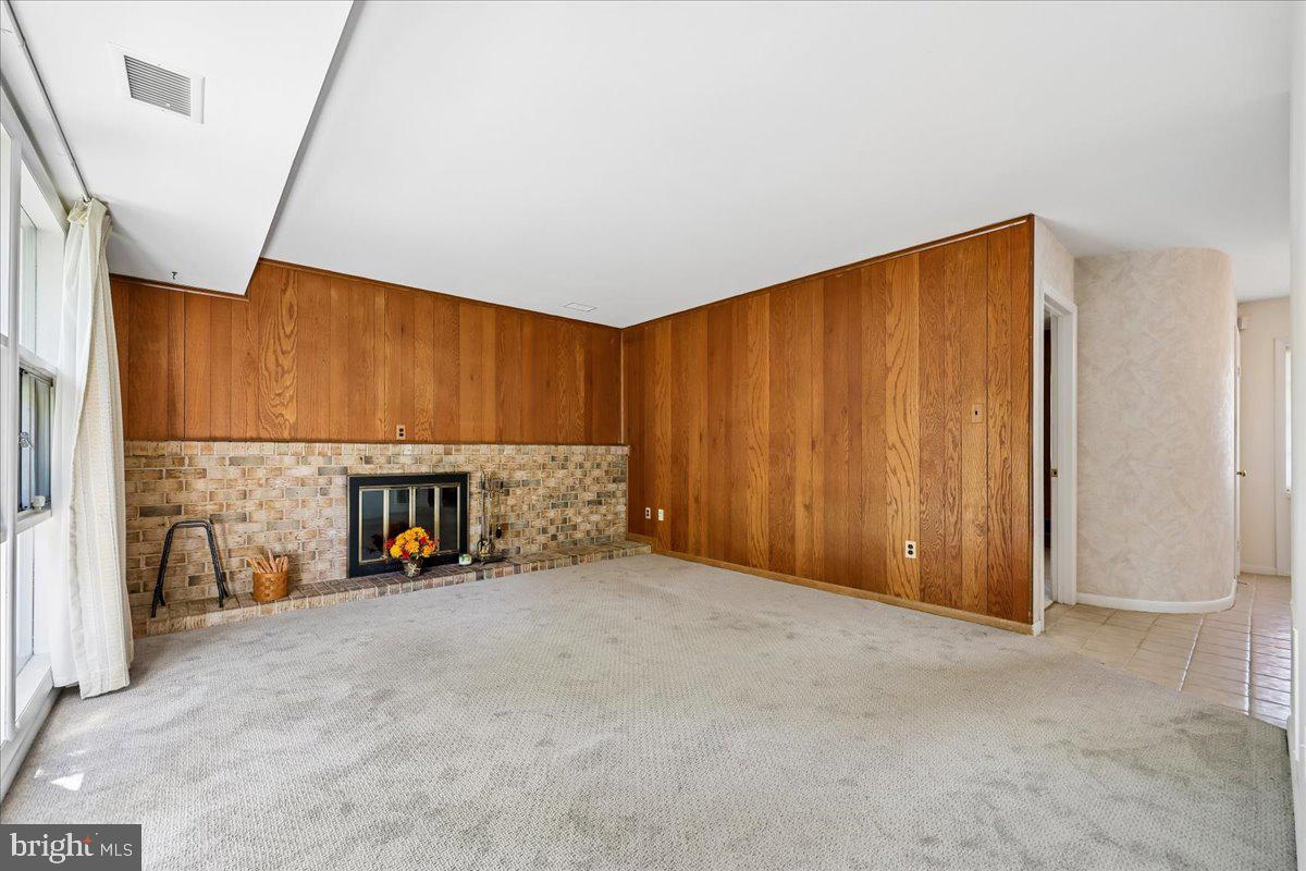 1421 MORNINGSIDE DRIVE