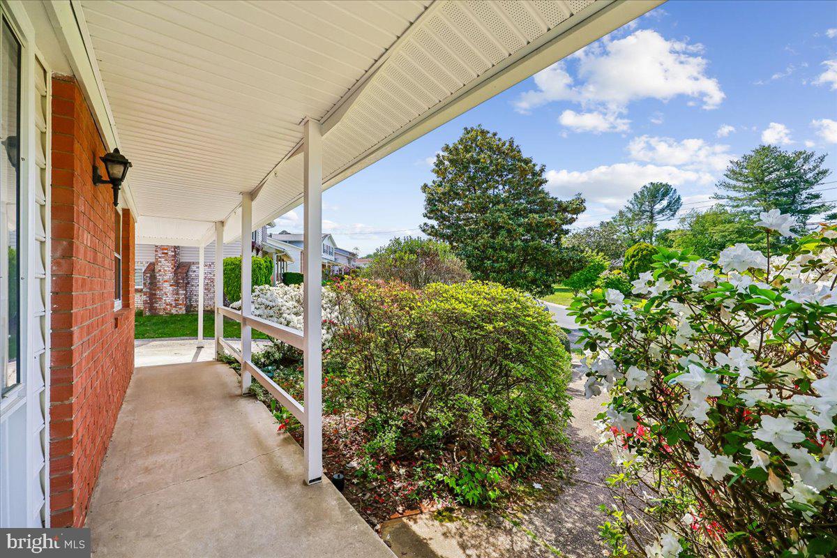 PAINT BRANCH ESTATES - Residential