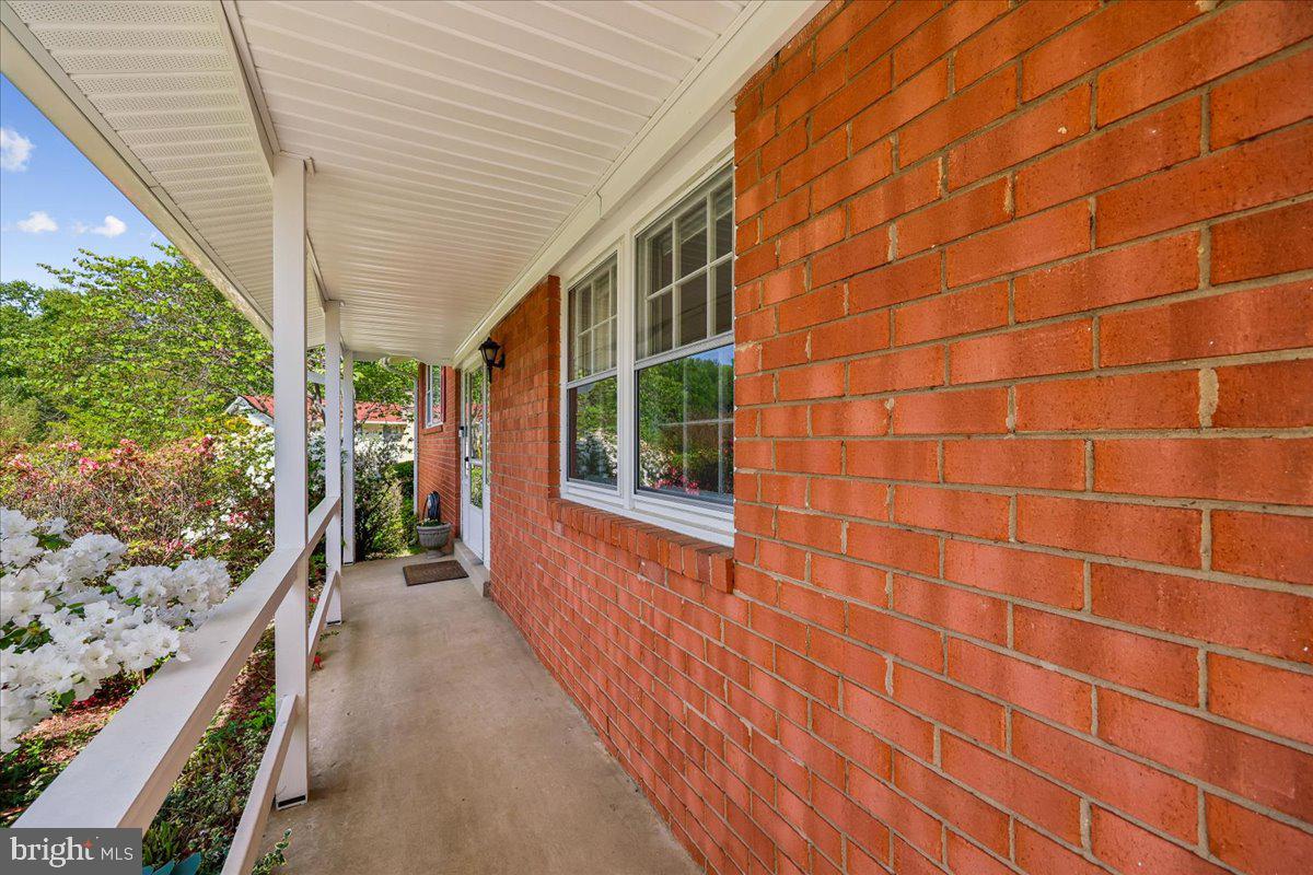 PAINT BRANCH ESTATES - Residential