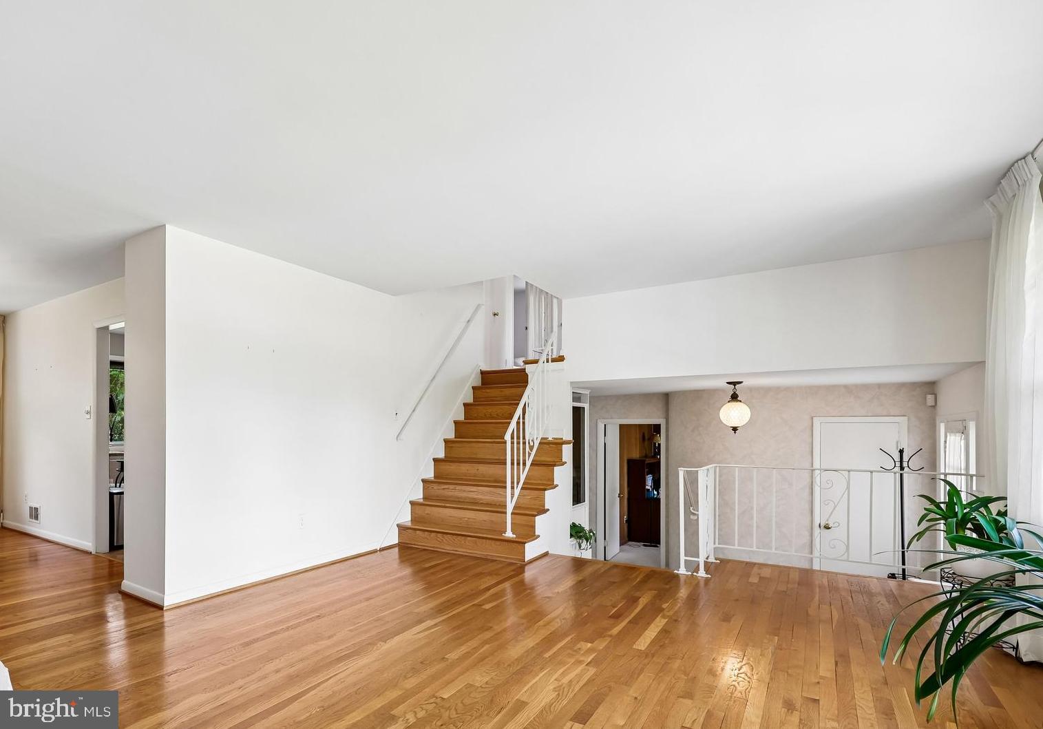 PAINT BRANCH ESTATES - Residential