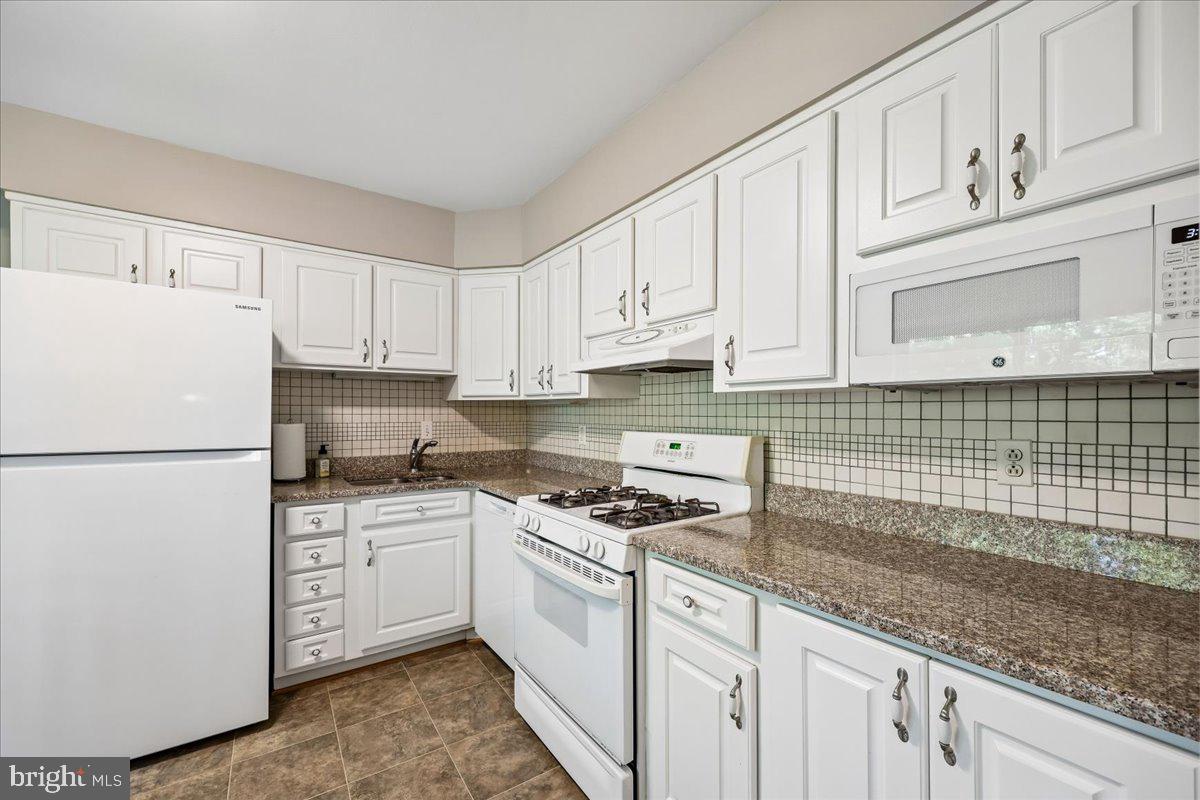 PAINT BRANCH ESTATES - Residential