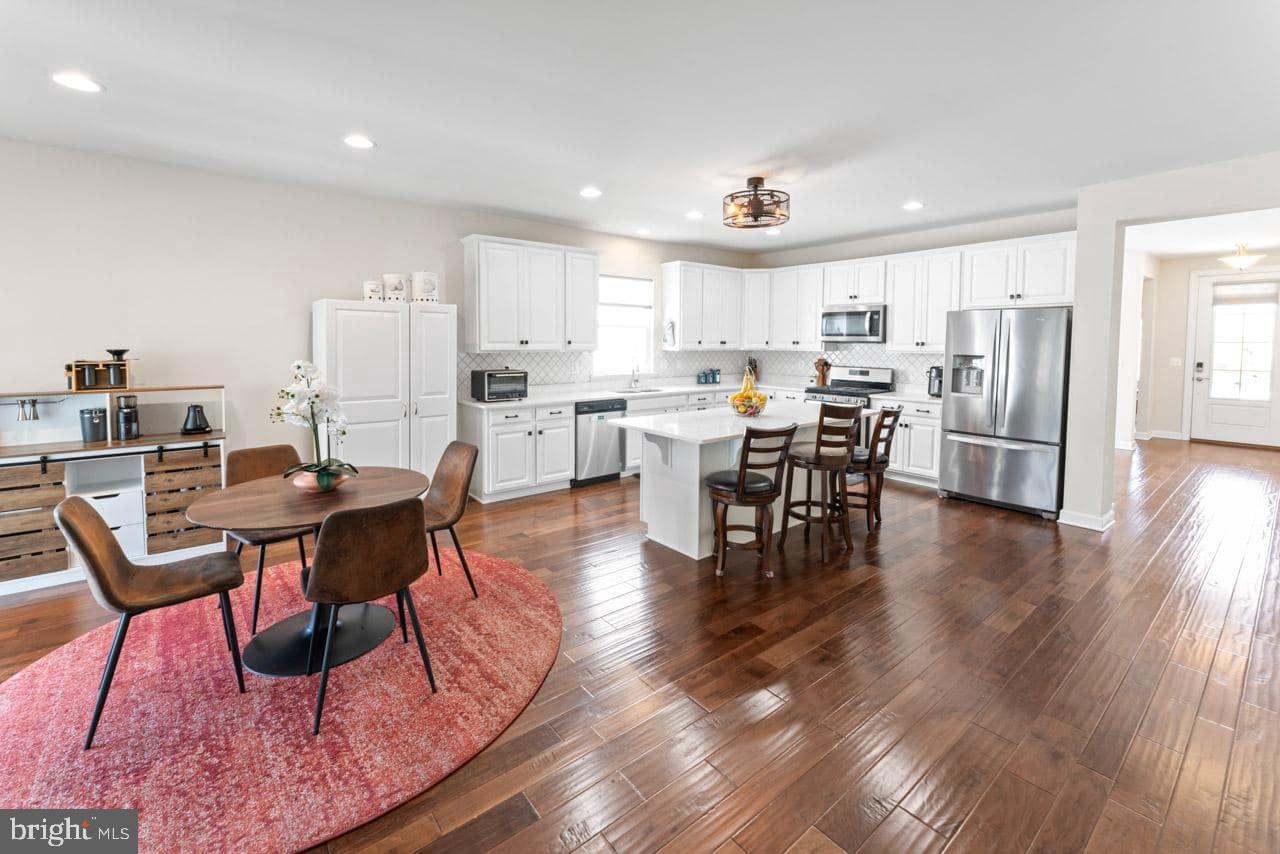 980 CORIANDER LANE