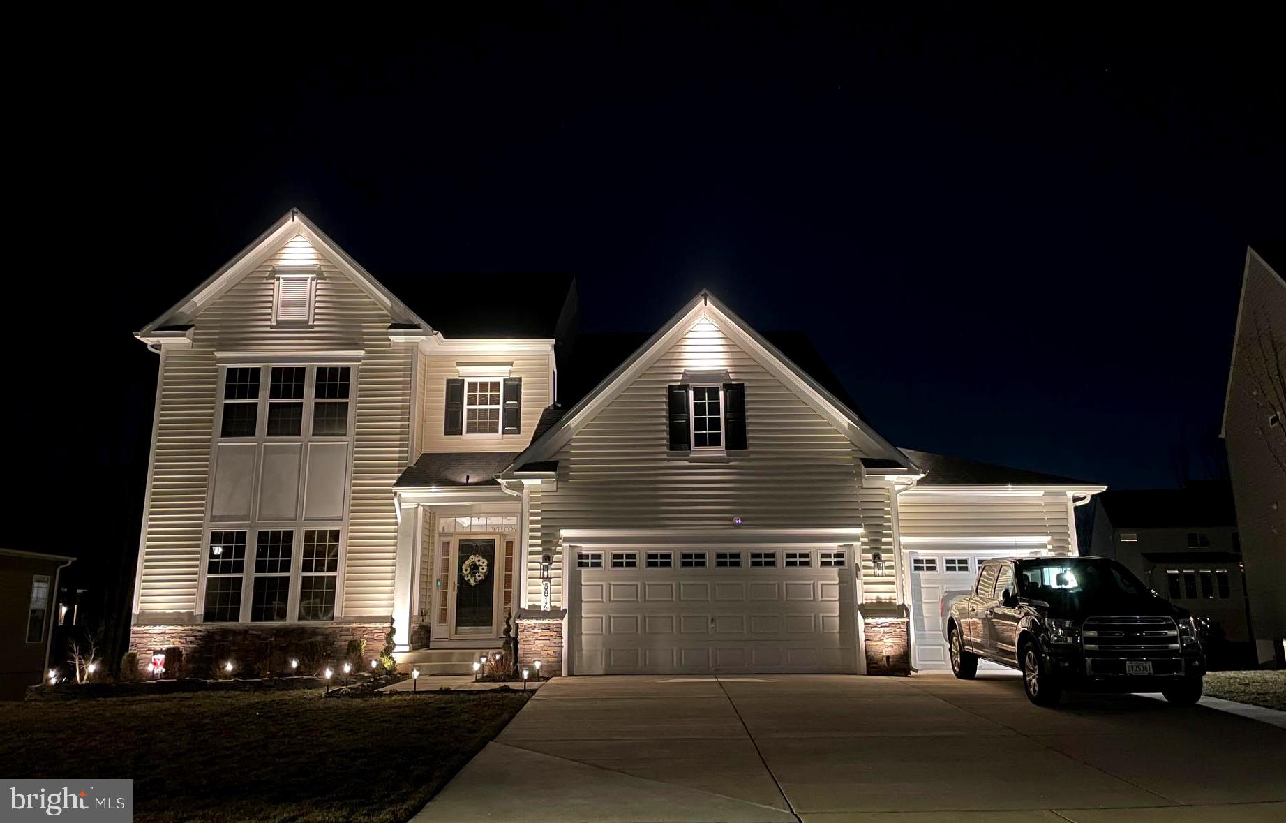 5816 MCINTOSH PLACE