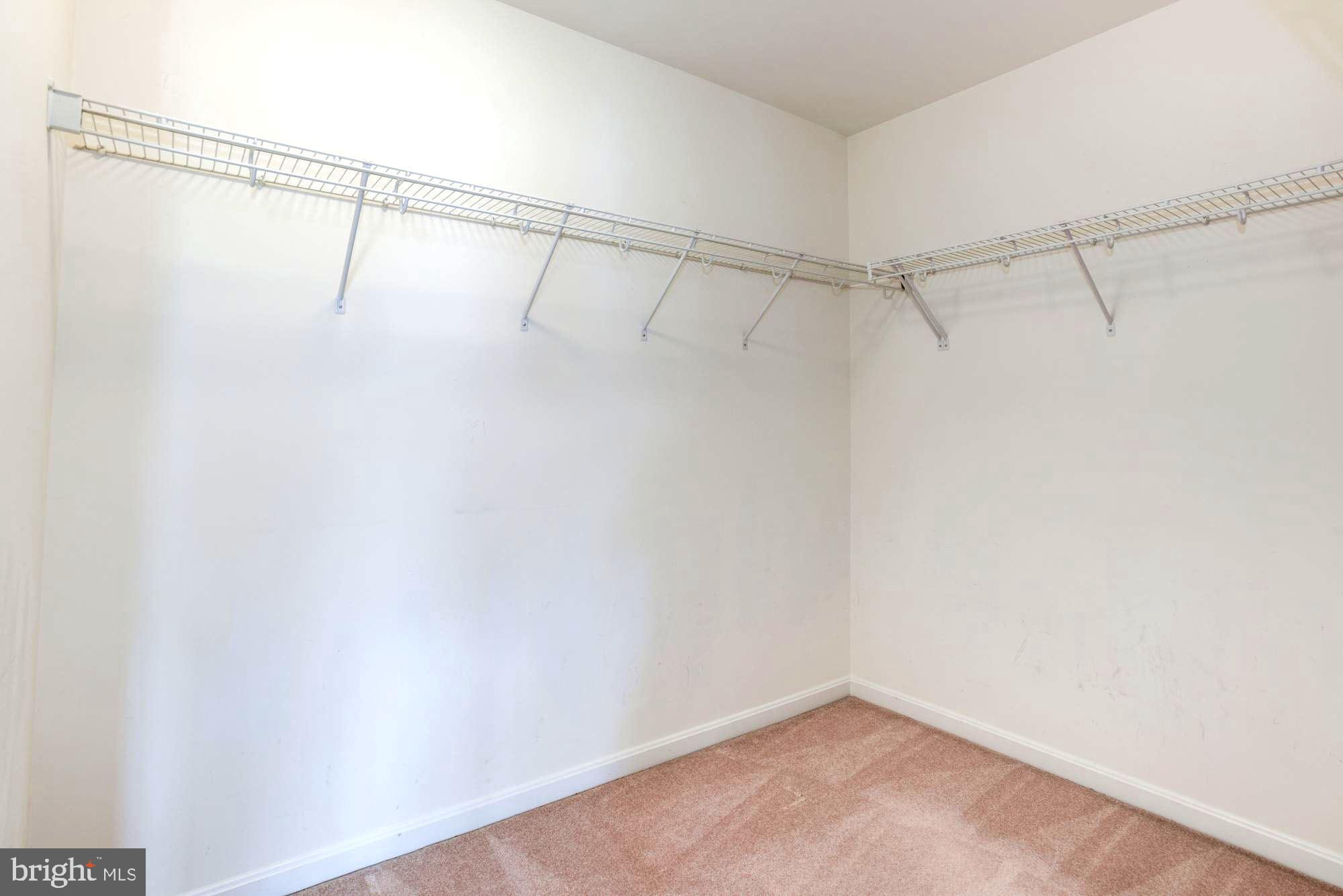 BROADLANDS - Residential Lease