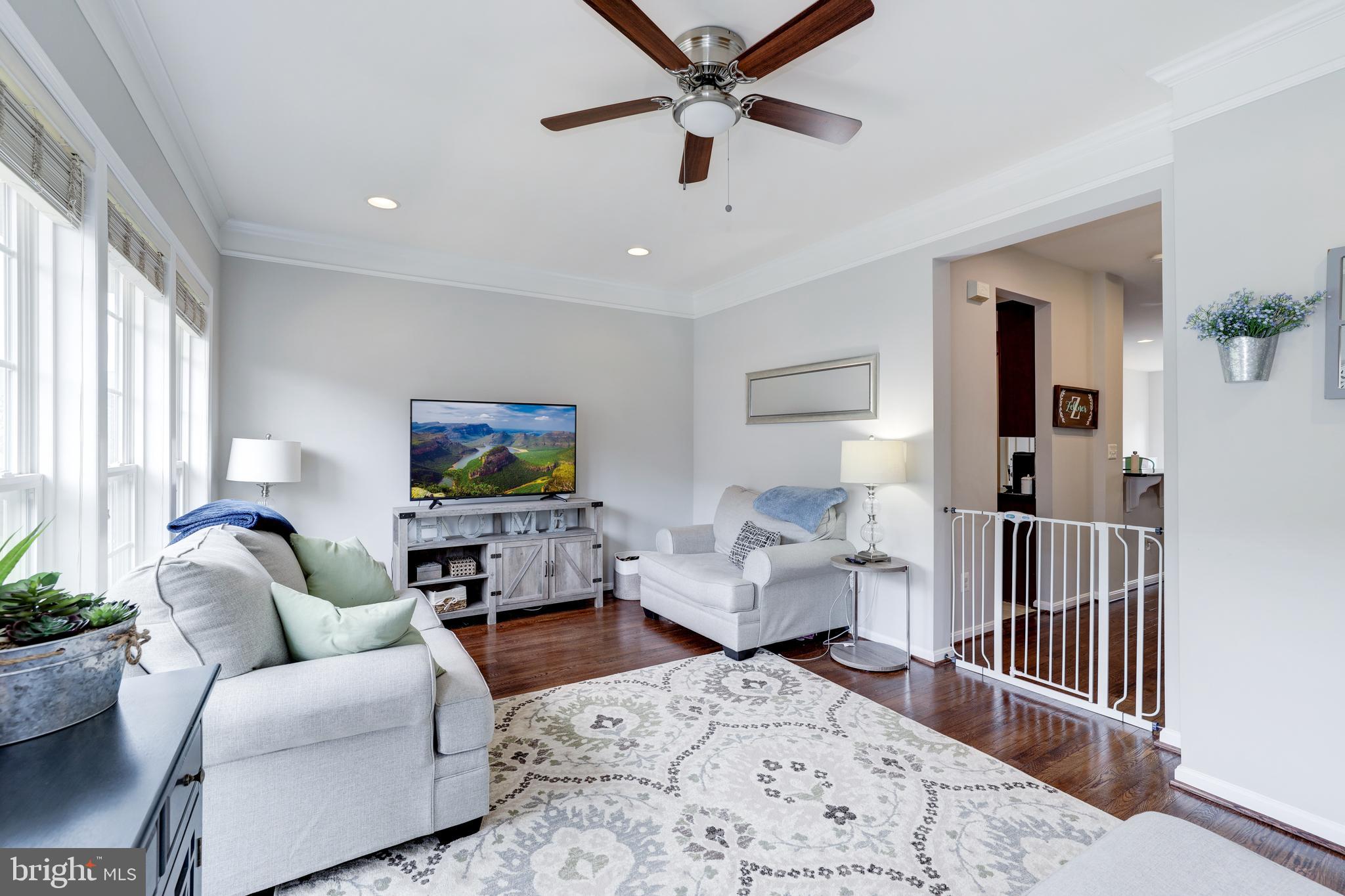 BROADLANDS - Residential Lease