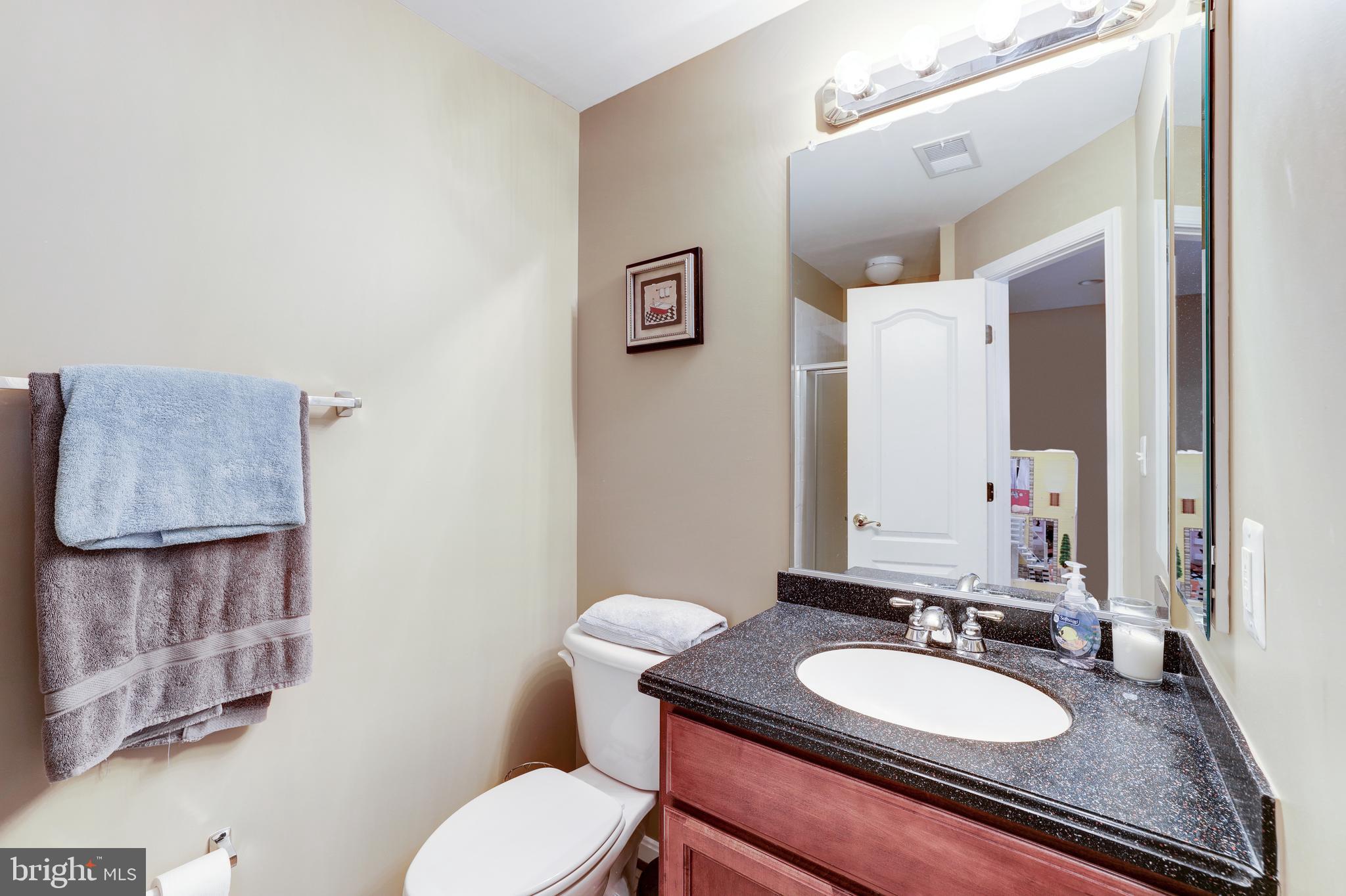 BROADLANDS - Residential Lease