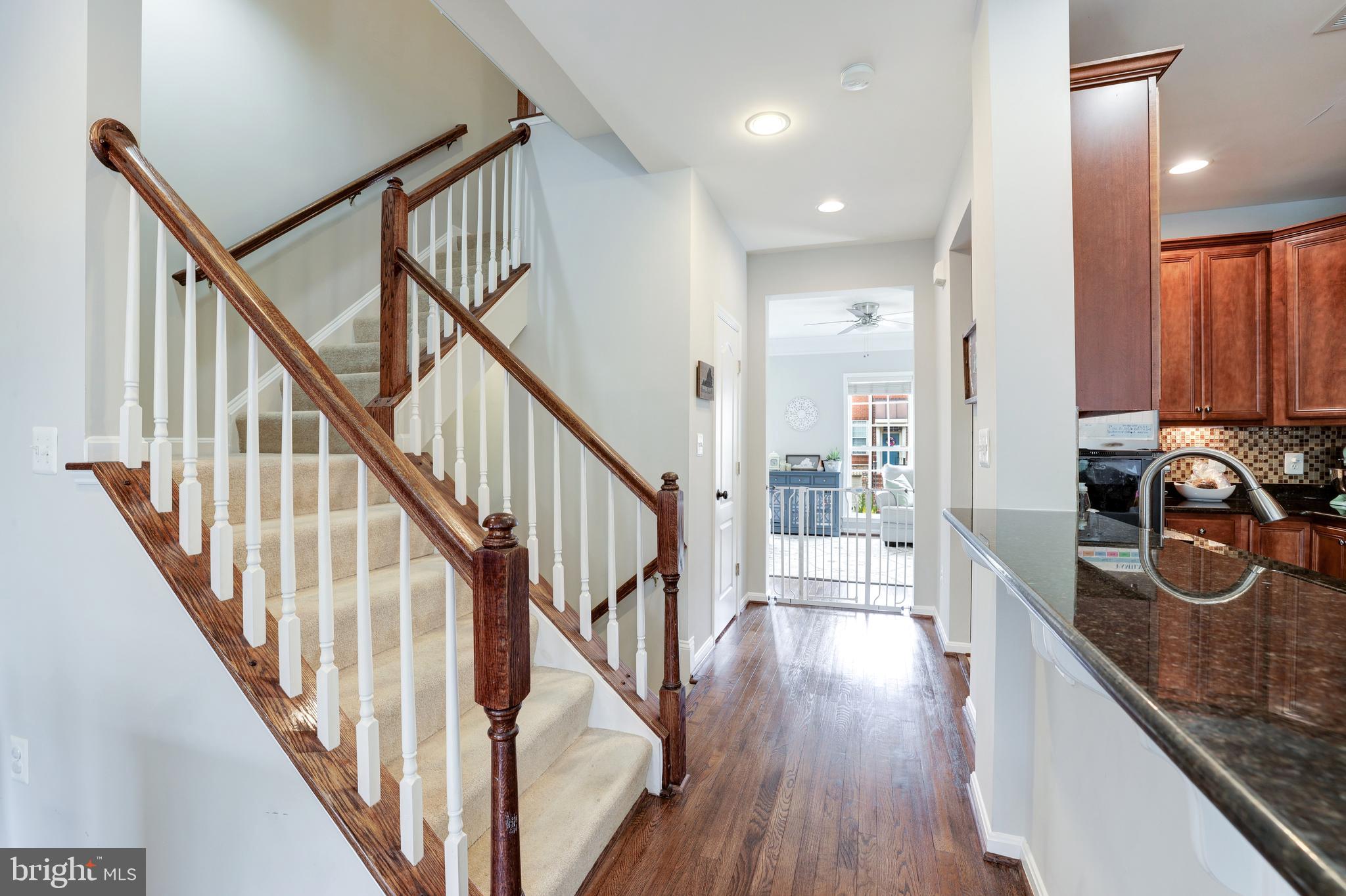 BROADLANDS - Residential Lease