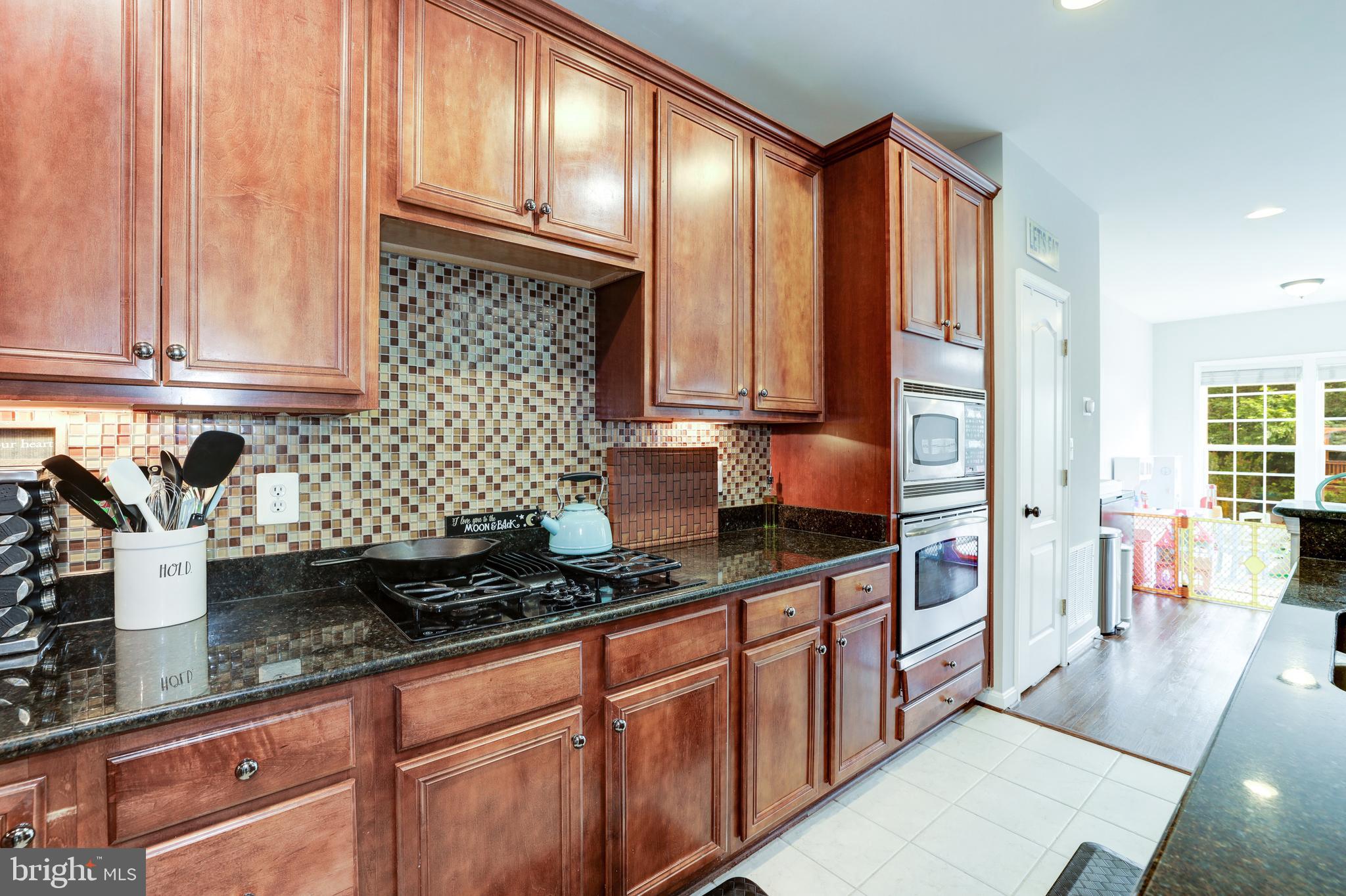 BROADLANDS - Residential Lease