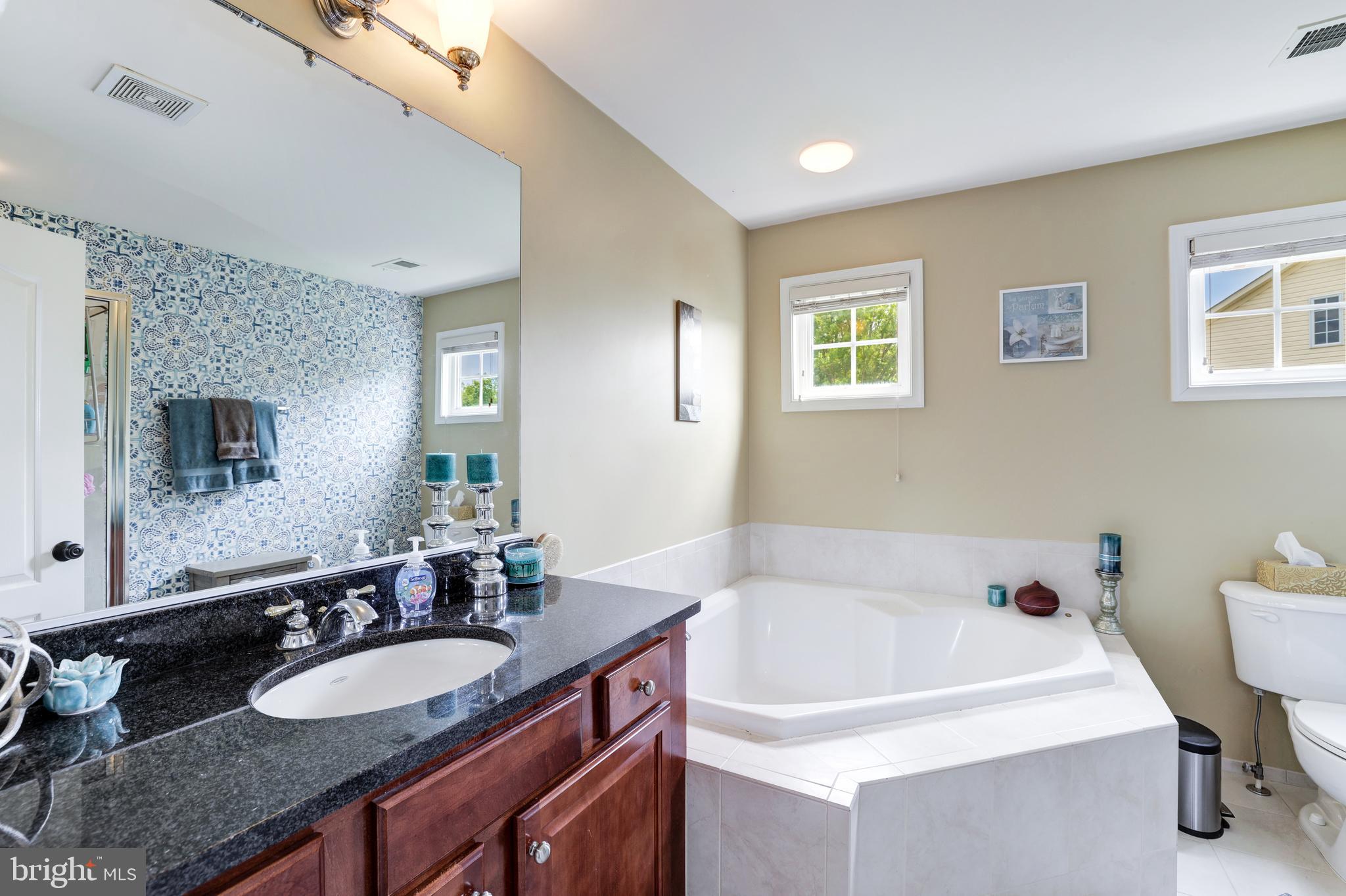 BROADLANDS - Residential Lease