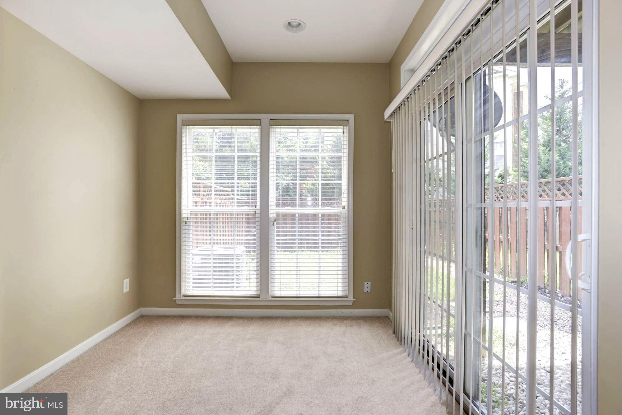 BROADLANDS - Residential Lease