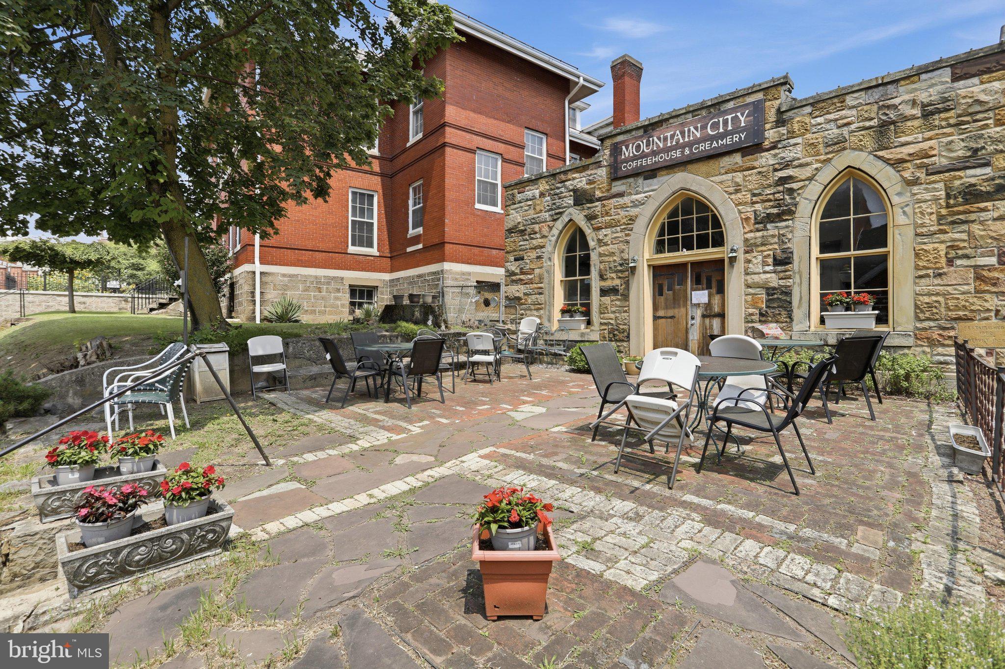 60 W MAIN STREET