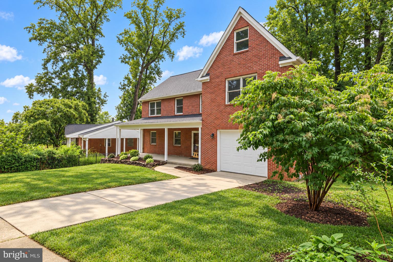 7609 BURNSIDE COURT