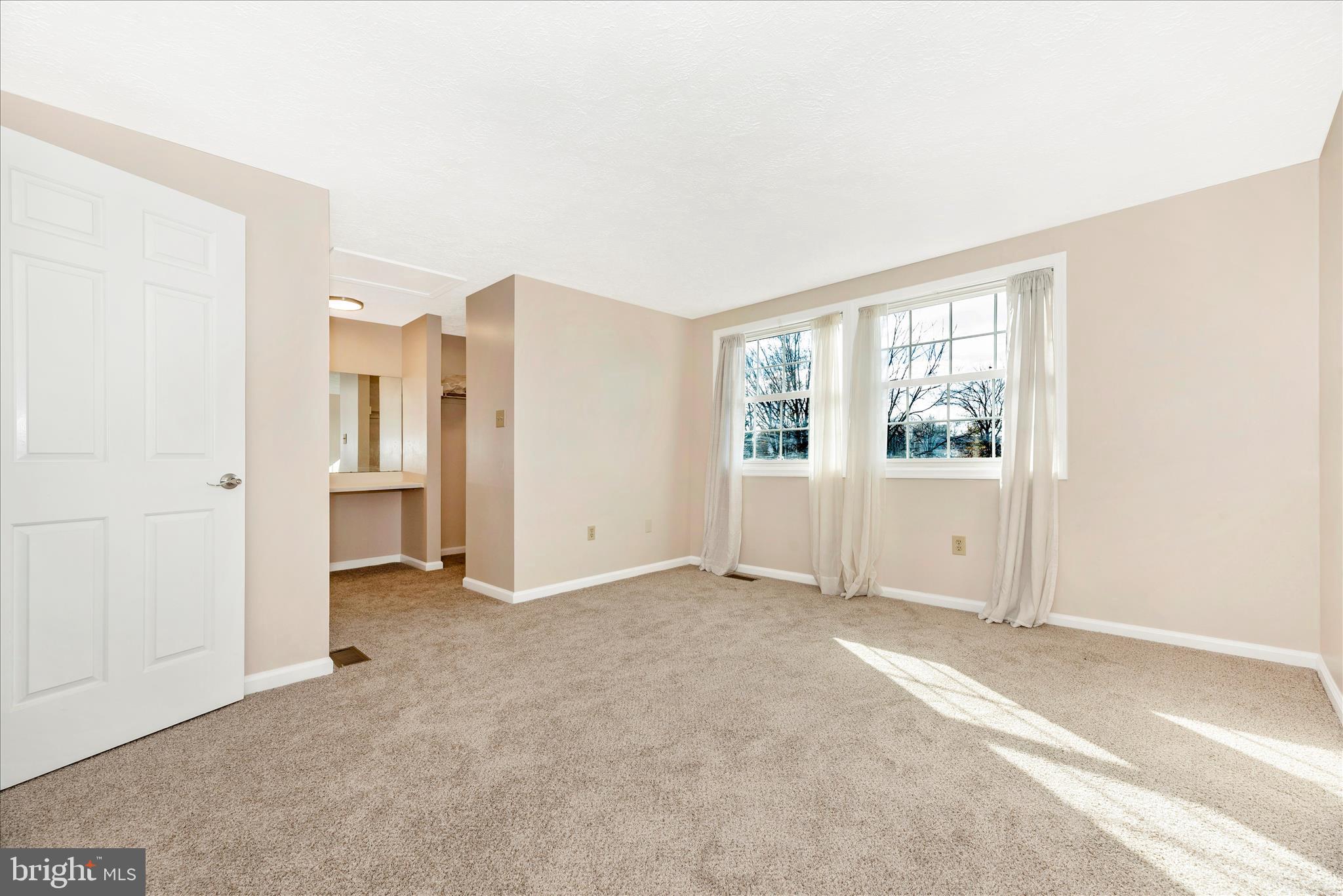 FARMBROOK - Residential Lease