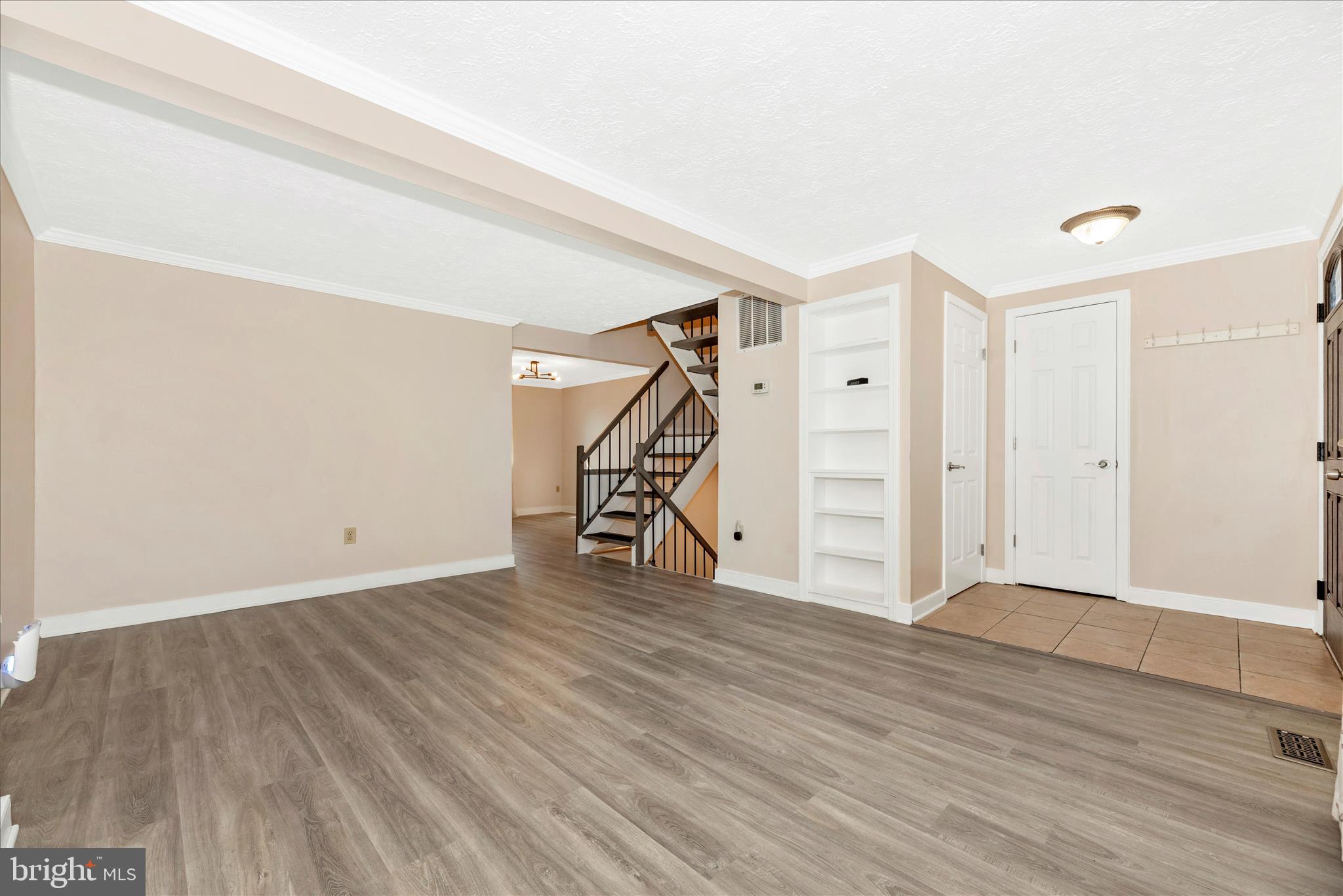 FARMBROOK - Residential Lease