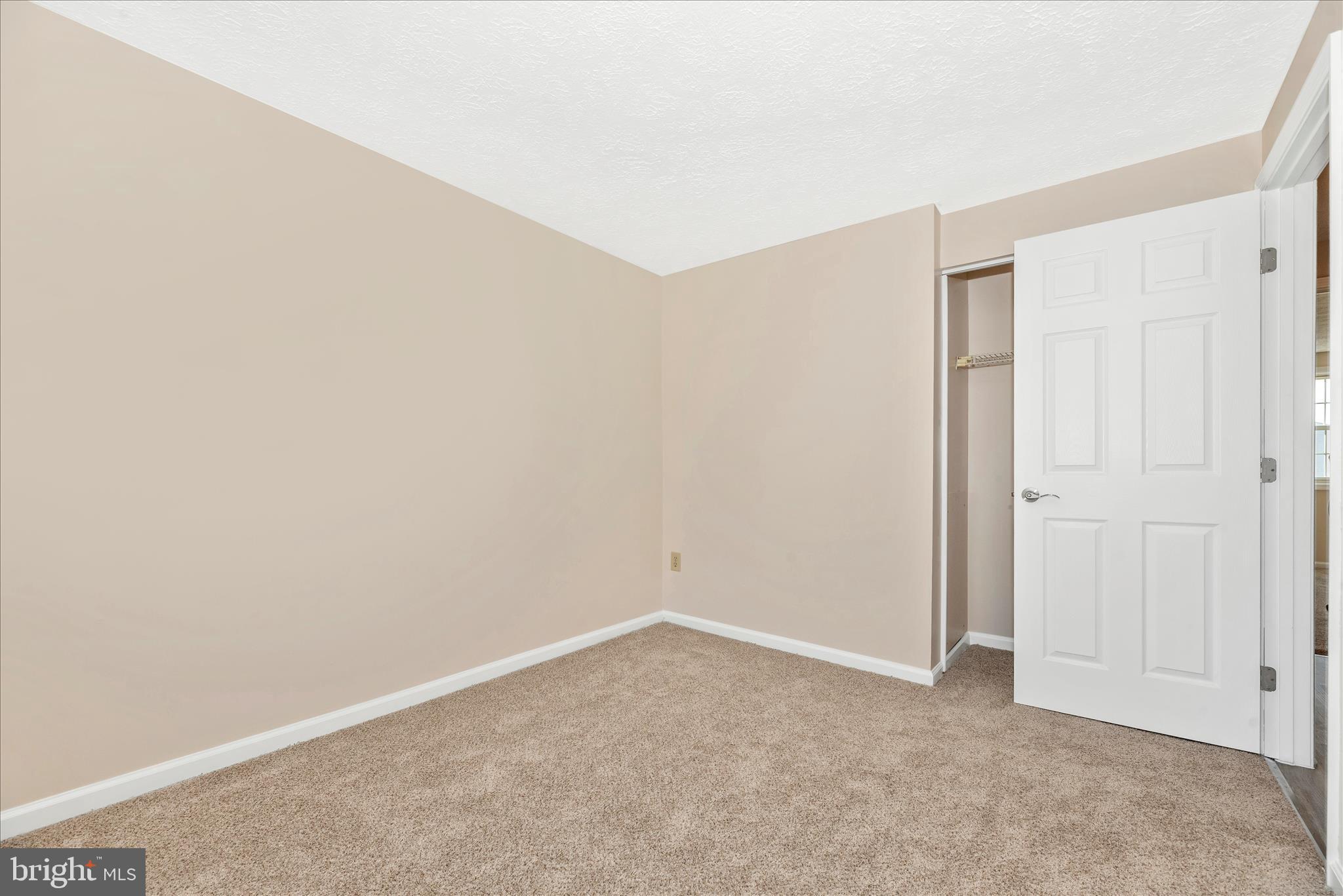 FARMBROOK - Residential Lease