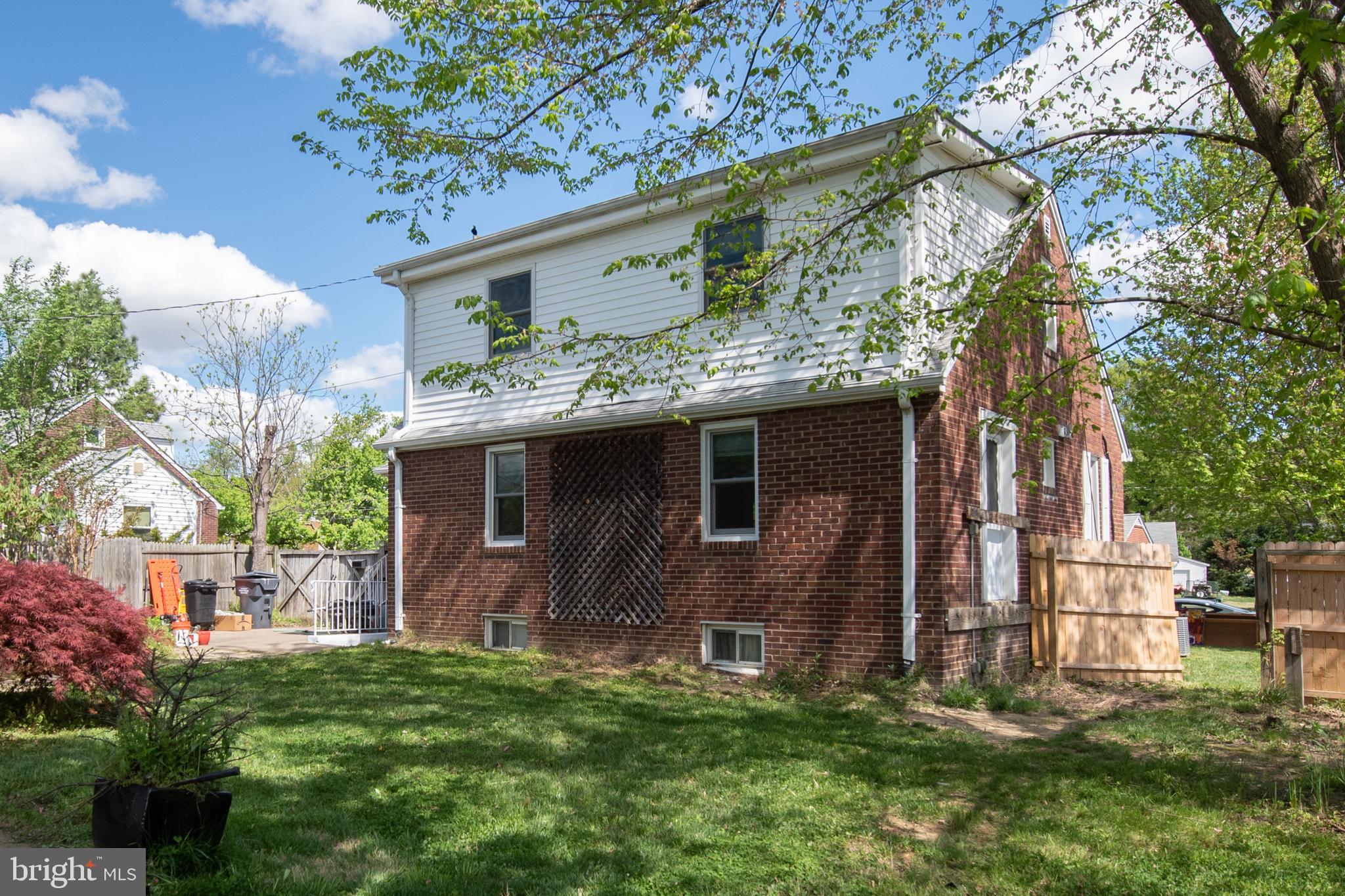 B M SMITH - Residential