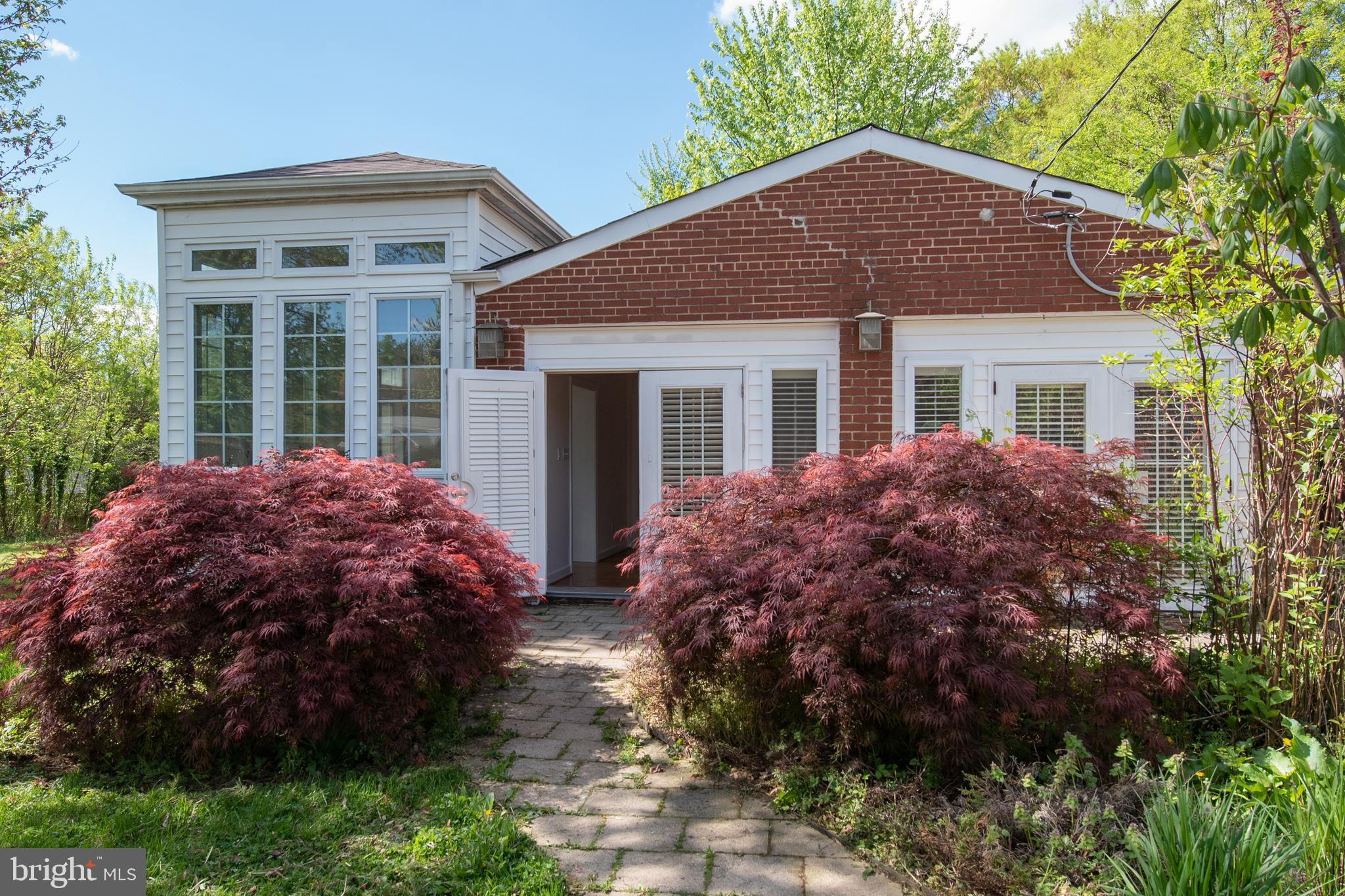 B M SMITH - Residential