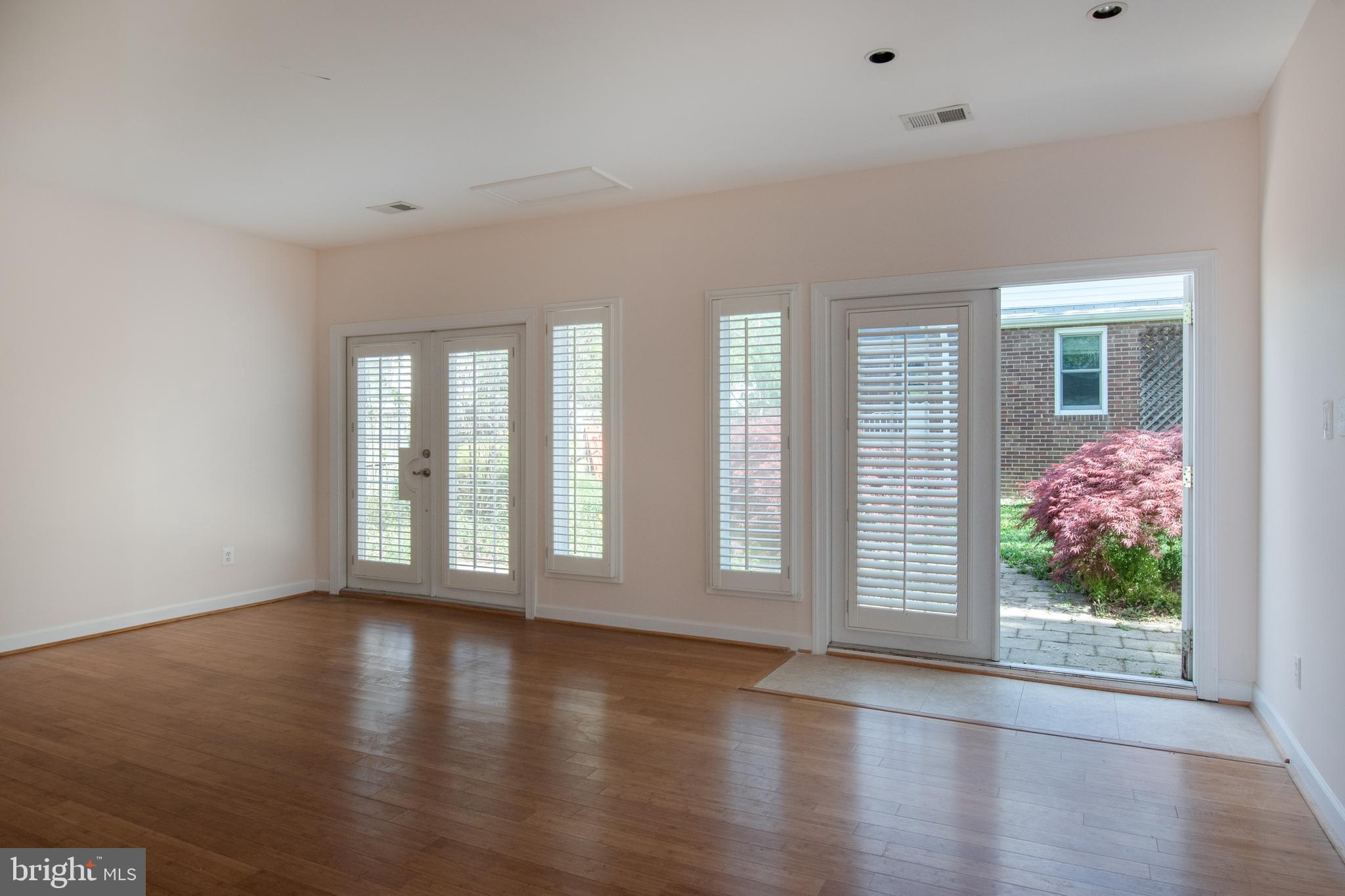 B M SMITH - Residential