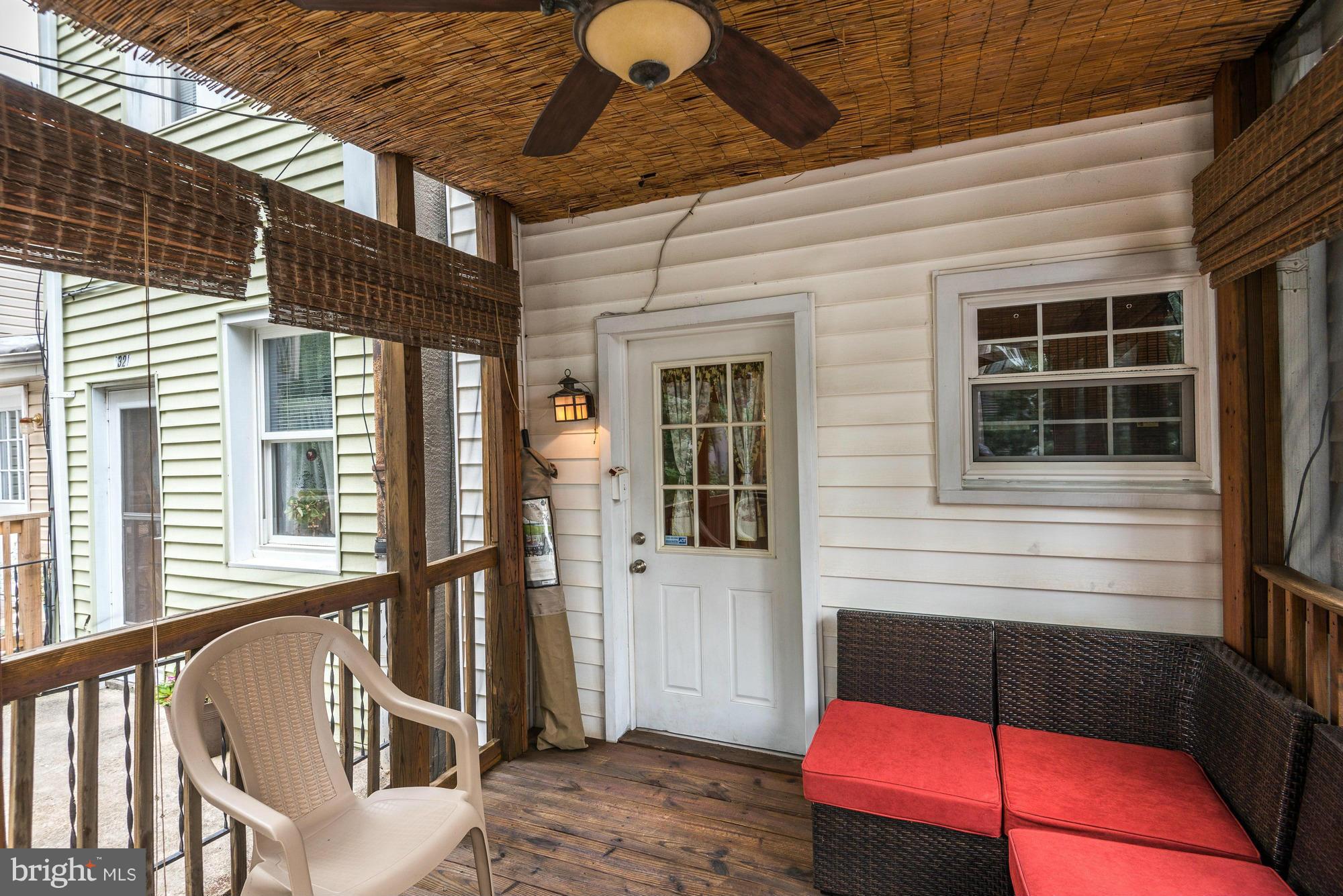 LOCUST POINT - Residential