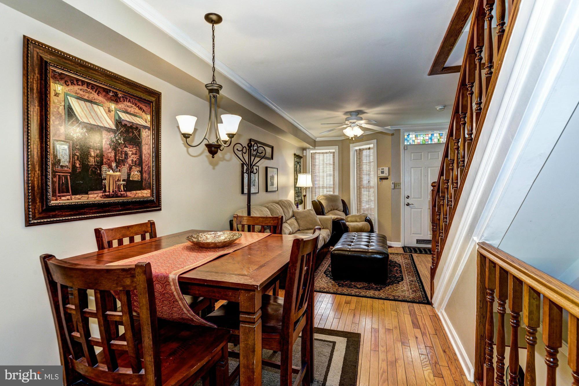 LOCUST POINT - Residential