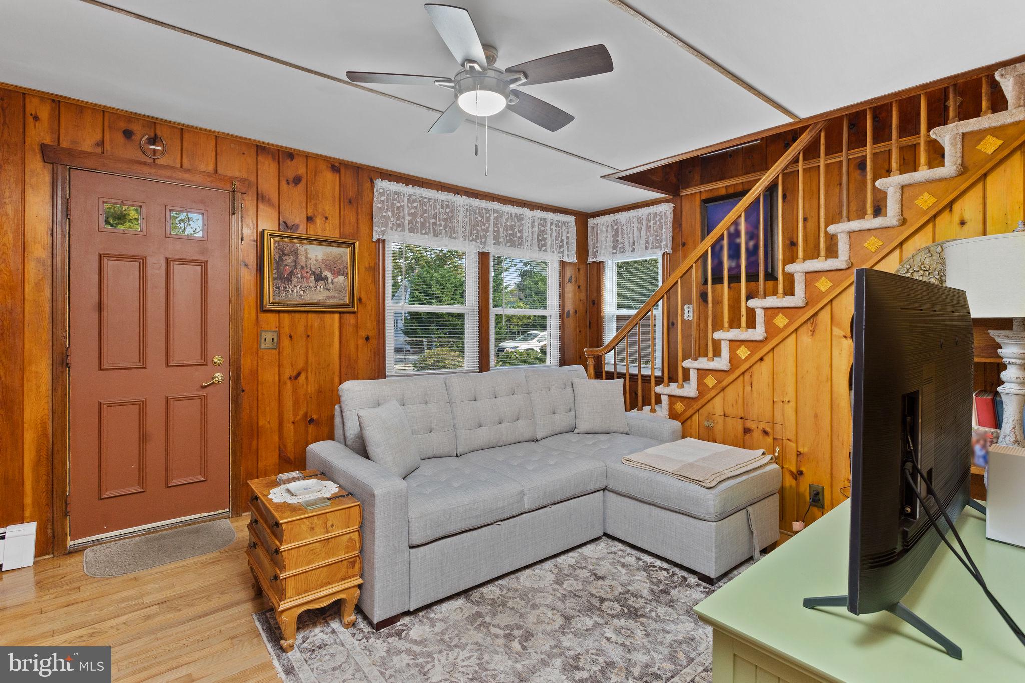 425 HESSLER WAY