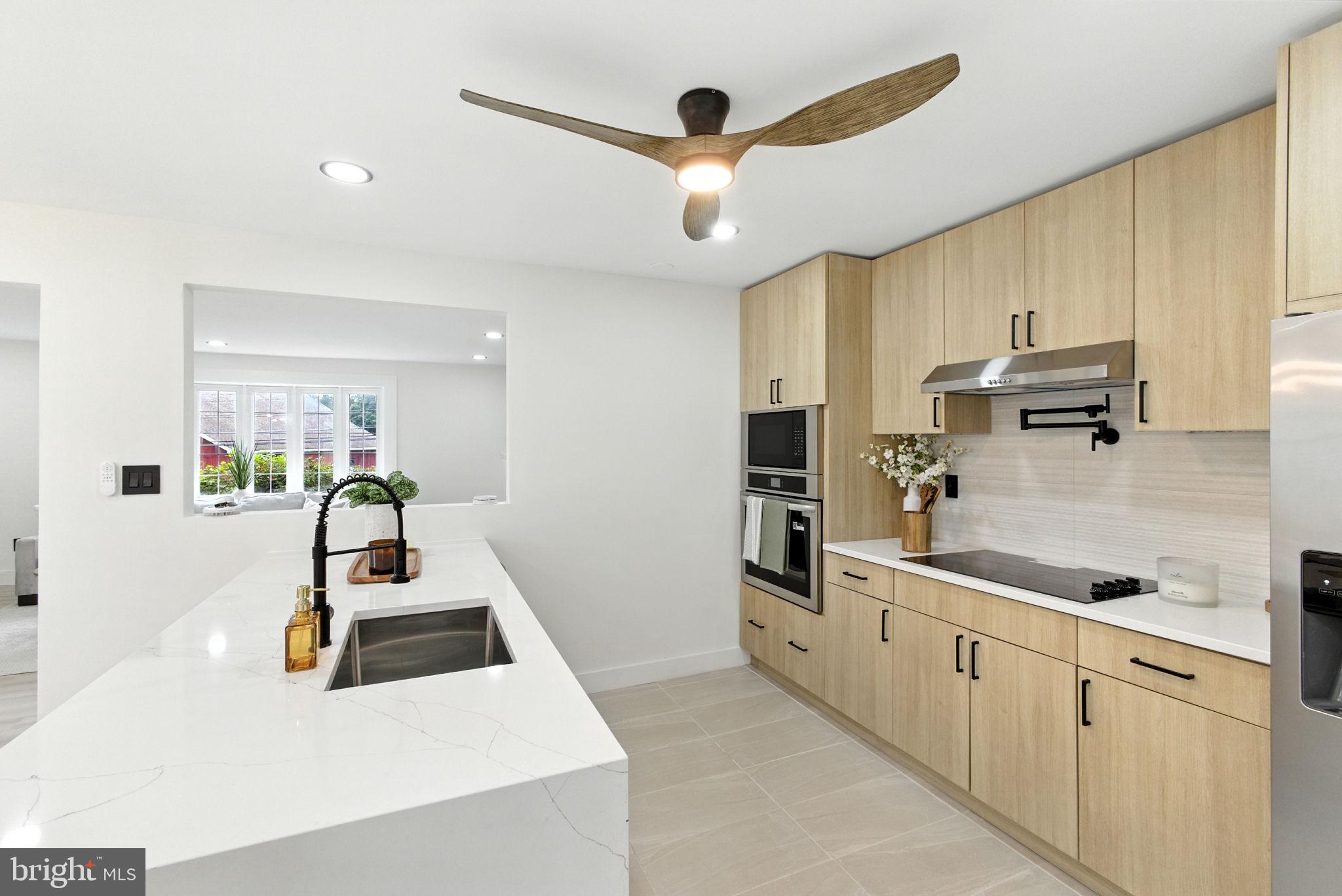 BURGUNDY HILLS - Residential