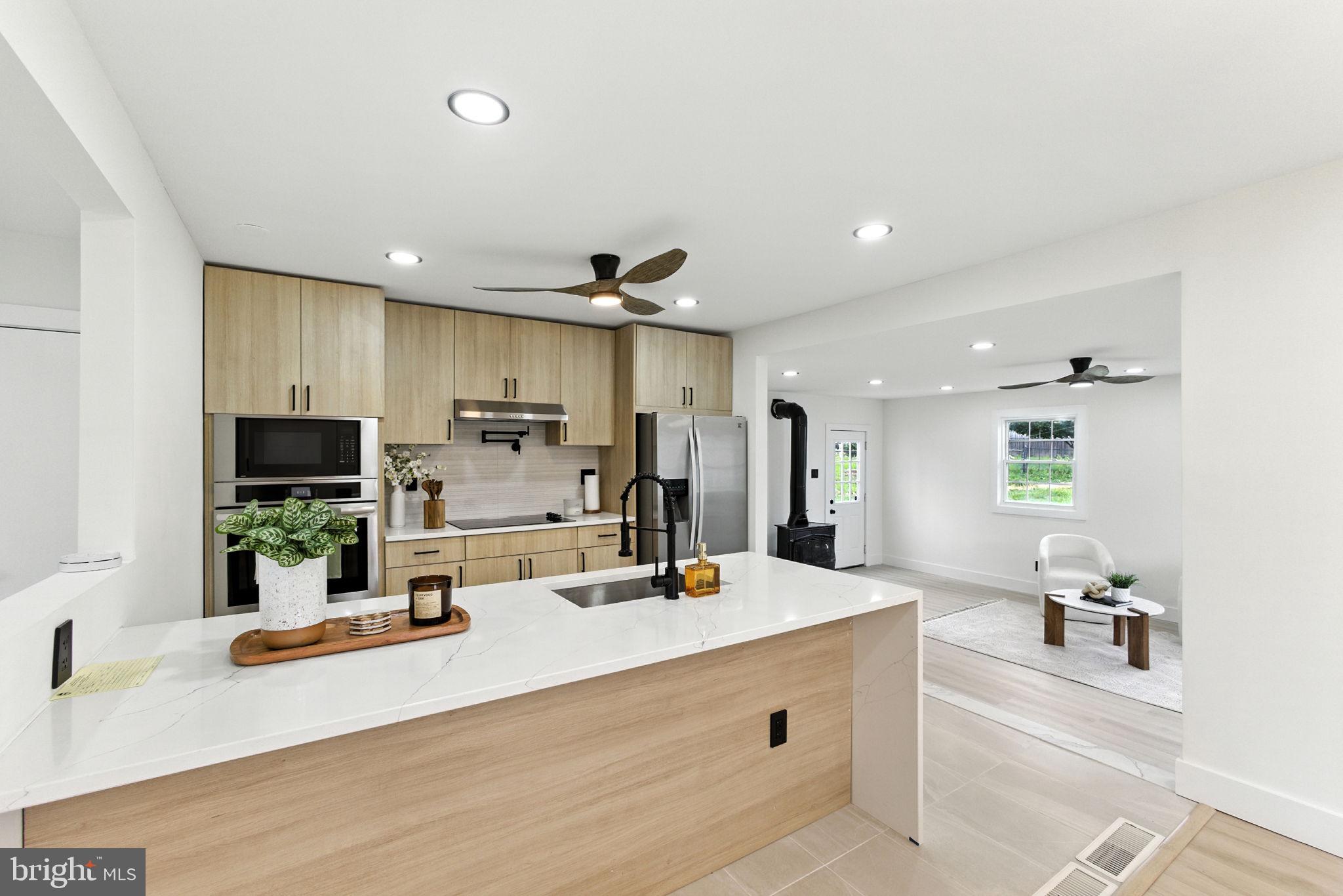 BURGUNDY HILLS - Residential