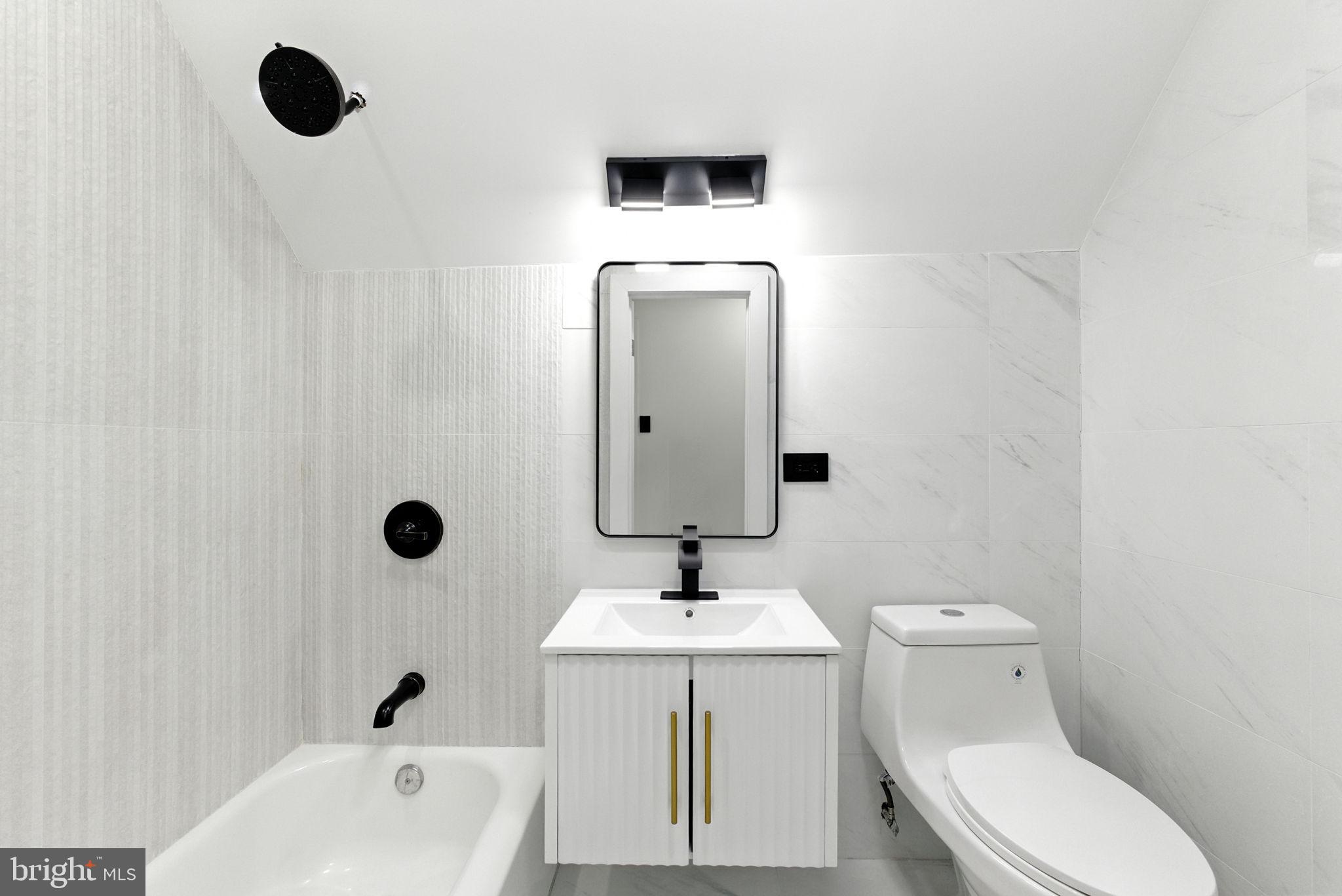 BURGUNDY HILLS - Residential