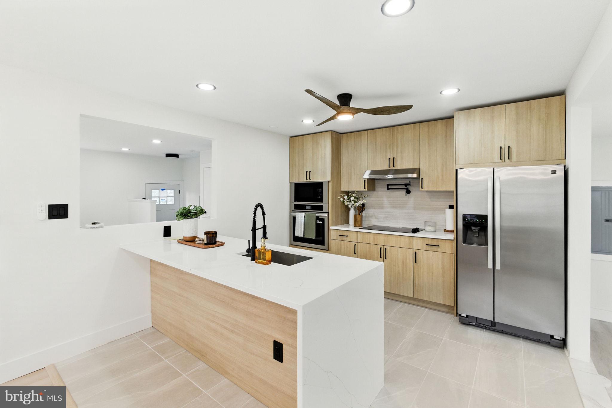 BURGUNDY HILLS - Residential