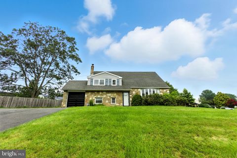 559 MAPLE AVENUE SOUTHAMPTON PA 18966