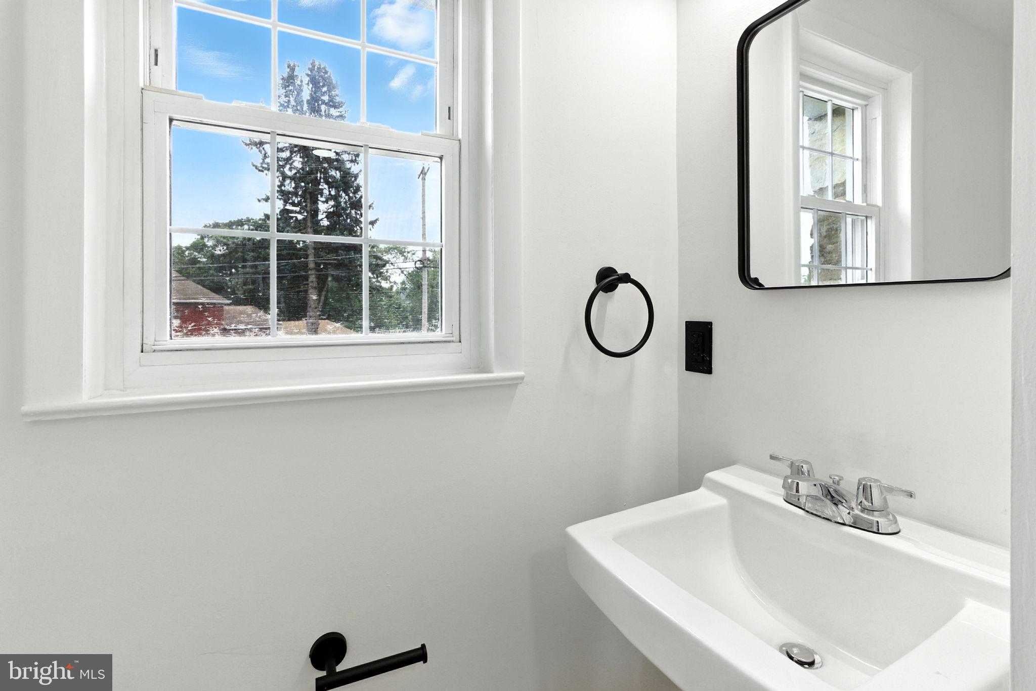 BURGUNDY HILLS - Residential