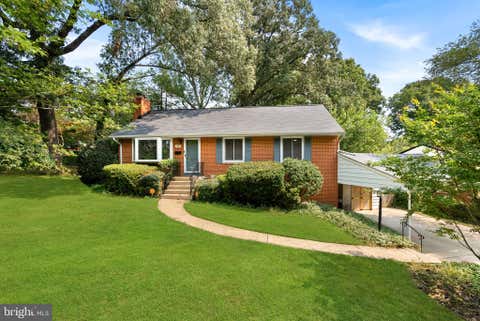 Photo of 7408 Masonville Drive, ANNANDALE, VA 22003 (MLS # VAFX2331806)