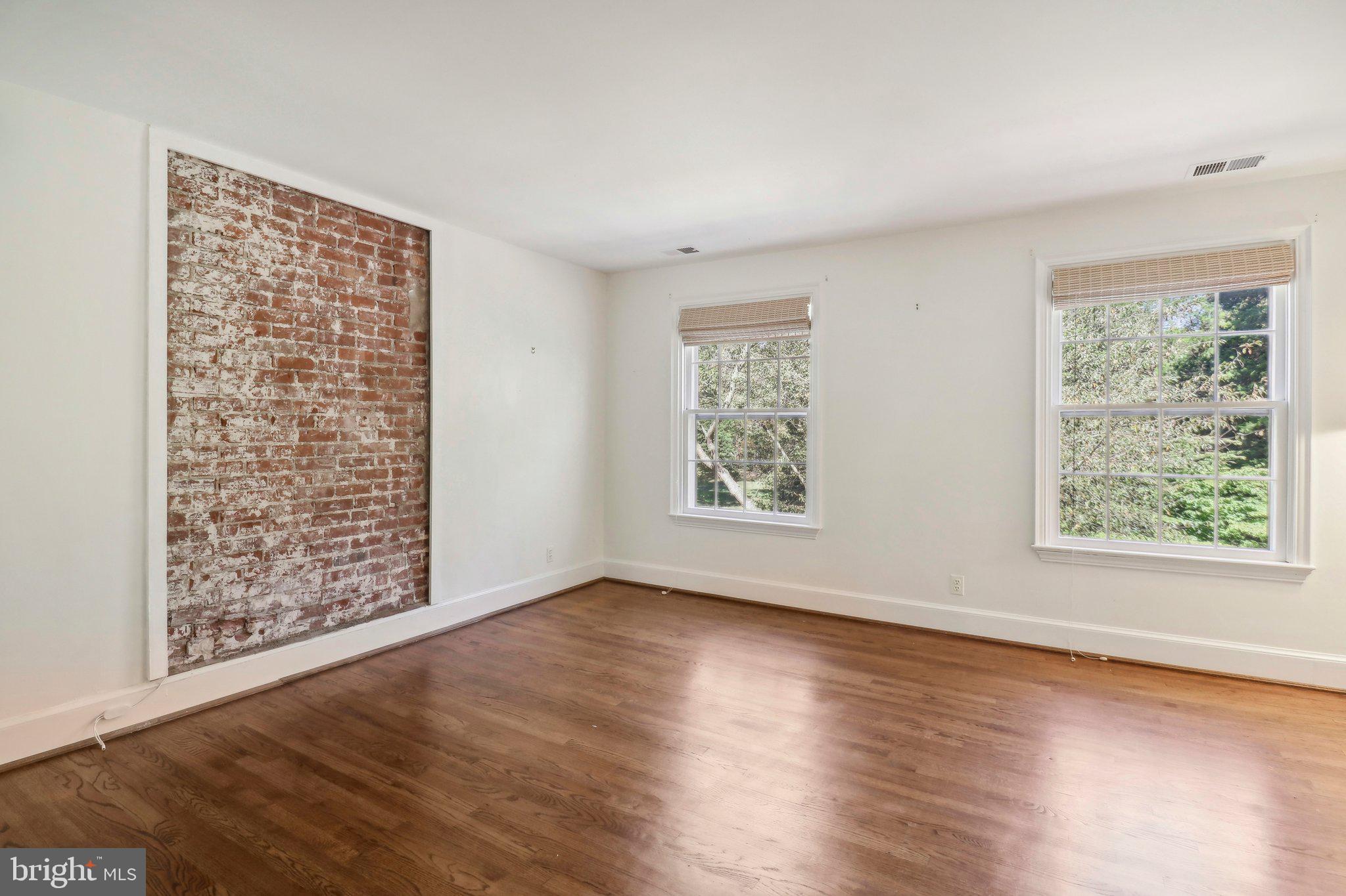 SPRINGFIELD FARMS - Residential