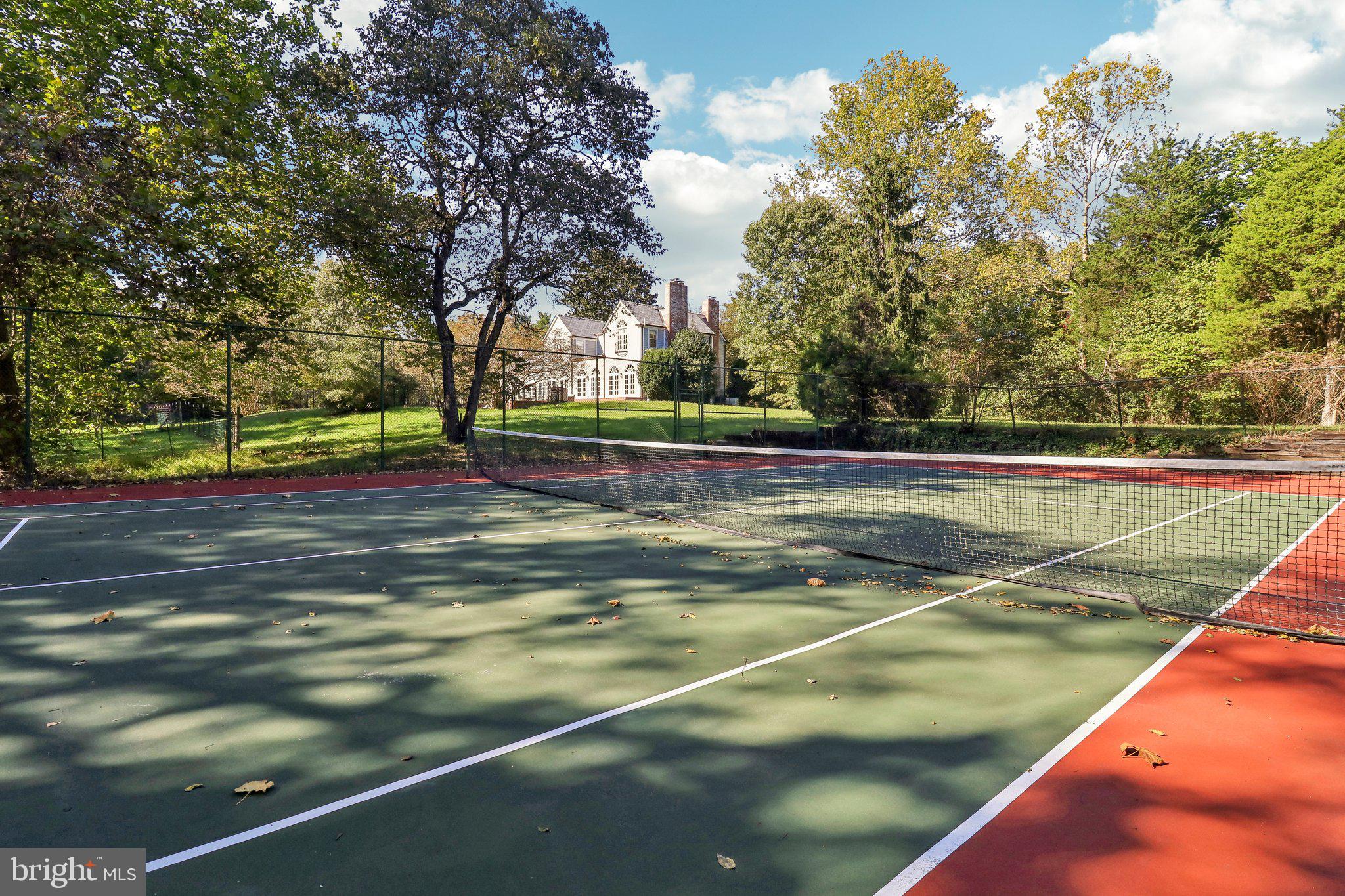 SPRINGFIELD FARMS - Residential